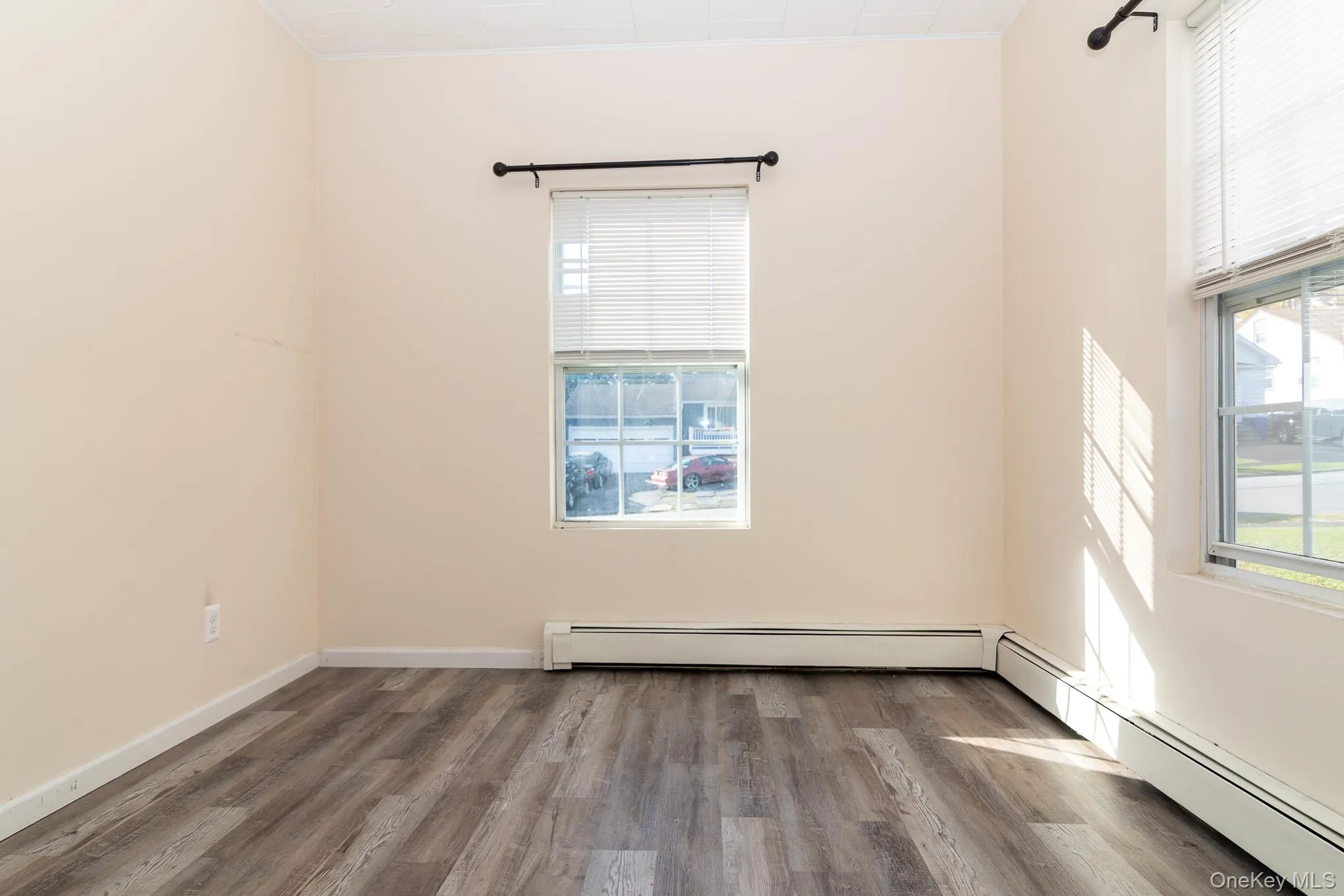 102 Sproat Street, Middletown, NY, 2 Bedrooms Bedrooms, 5 Rooms Rooms,1 BathroomBathrooms,Residential,For Rent,Sproat,0,1053243 102 Sproat Street, Middletown, NY, 2 Bedrooms Bedrooms, 5 Rooms Rooms,1 BathroomBathrooms,Residential,For Rent,Sproat,0,1053243