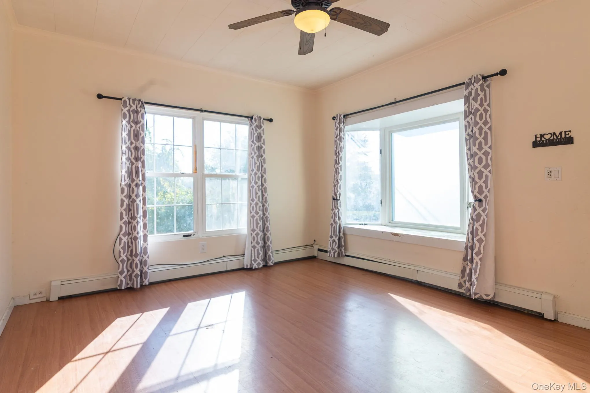 102 Sproat Street, Middletown, NY, 2 Bedrooms Bedrooms, 5 Rooms Rooms,1 BathroomBathrooms,Residential,For Rent,Sproat,0,1053243 102 Sproat Street, Middletown, NY, 2 Bedrooms Bedrooms, 5 Rooms Rooms,1 BathroomBathrooms,Residential,For Rent,Sproat,0,1053243