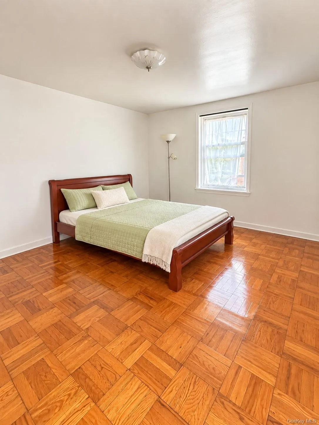 147-31 38th Ave, New York, NY, 1 Bedroom Bedrooms, 4 Rooms Rooms,1 BathroomBathrooms,Residential,For Rent,38th Ave,0,1053245 147-31 38th Ave, New York, NY, 1 Bedroom Bedrooms, 4 Rooms Rooms,1 BathroomBathrooms,Residential,For Rent,38th Ave,0,1053245