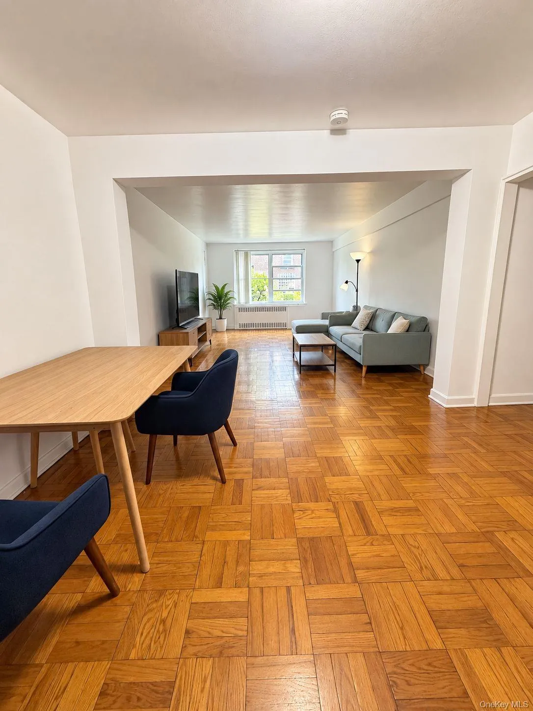 147-31 38th Ave, New York, NY, 1 Bedroom Bedrooms, 4 Rooms Rooms,1 BathroomBathrooms,Residential,For Rent,38th Ave,0,1053245 147-31 38th Ave, New York, NY, 1 Bedroom Bedrooms, 4 Rooms Rooms,1 BathroomBathrooms,Residential,For Rent,38th Ave,0,1053245