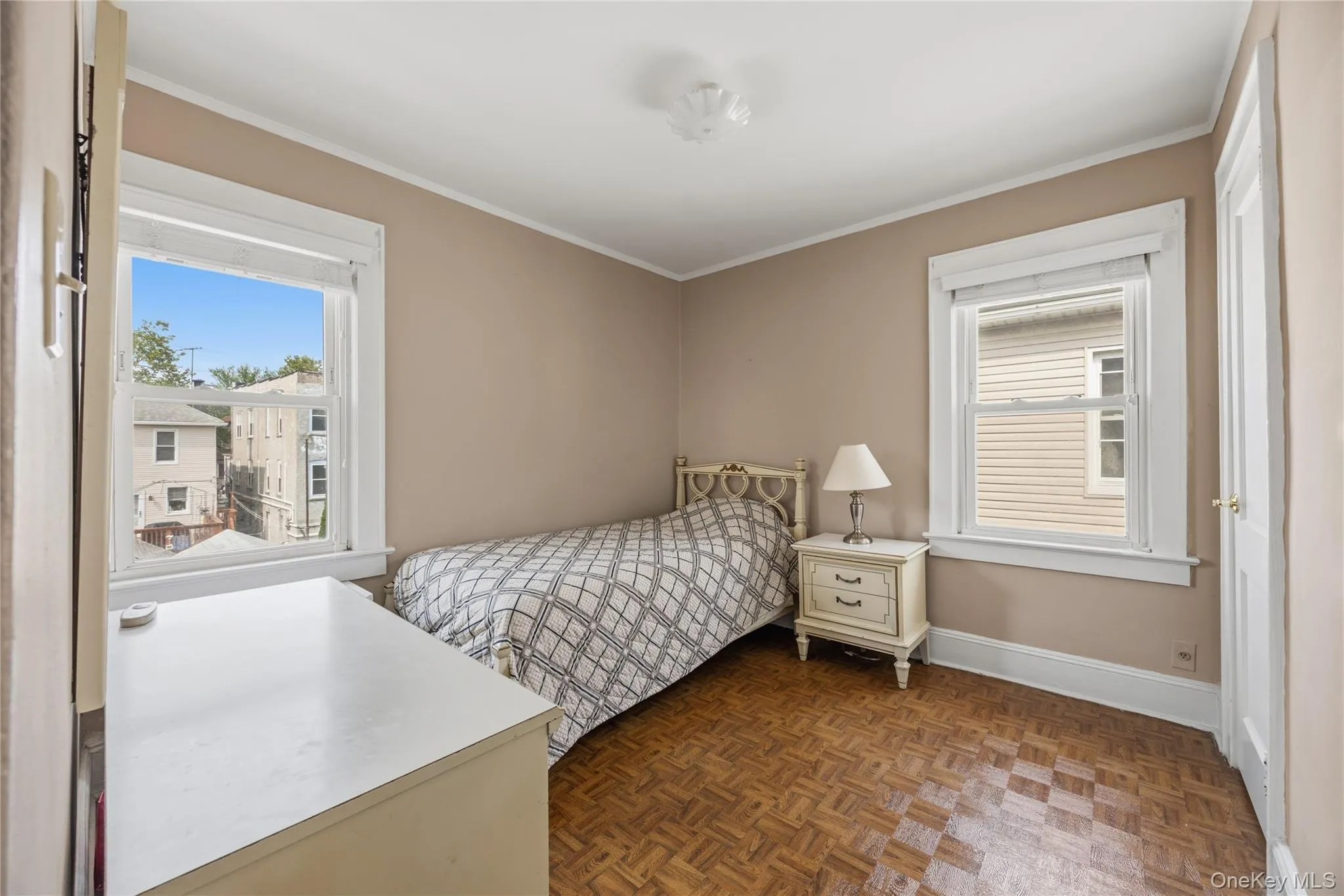 1659 Lurting Avenue, New York, NY, 3 Bedrooms Bedrooms, 8 Rooms Rooms,2 BathroomsBathrooms,Residential,For Rent,Lurting,0,1053247 1659 Lurting Avenue, New York, NY, 3 Bedrooms Bedrooms, 8 Rooms Rooms,2 BathroomsBathrooms,Residential,For Rent,Lurting,0,1053247