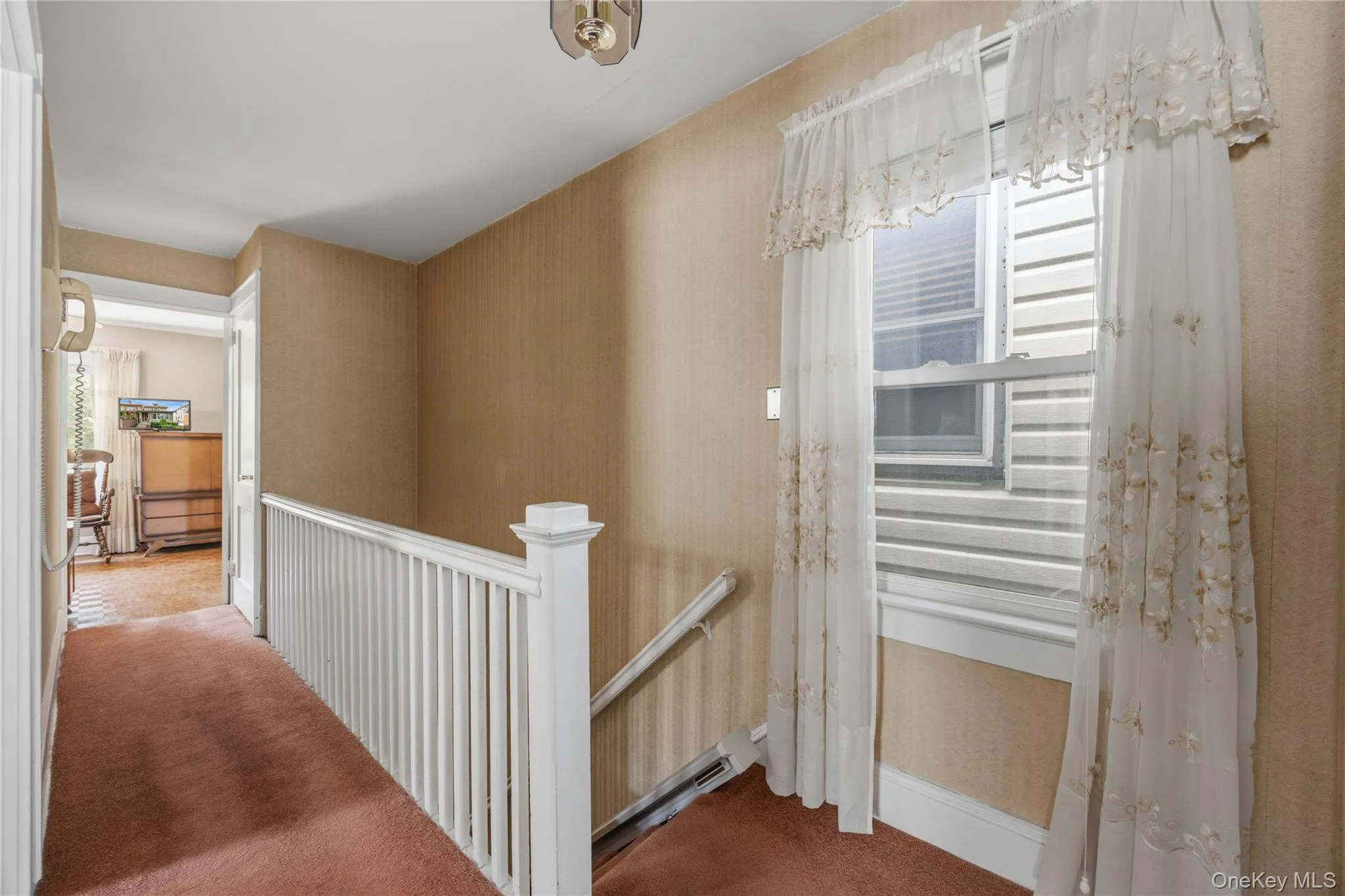 1659 Lurting Avenue, New York, NY, 3 Bedrooms Bedrooms, 8 Rooms Rooms,2 BathroomsBathrooms,Residential,For Rent,Lurting,0,1053247 1659 Lurting Avenue, New York, NY, 3 Bedrooms Bedrooms, 8 Rooms Rooms,2 BathroomsBathrooms,Residential,For Rent,Lurting,0,1053247