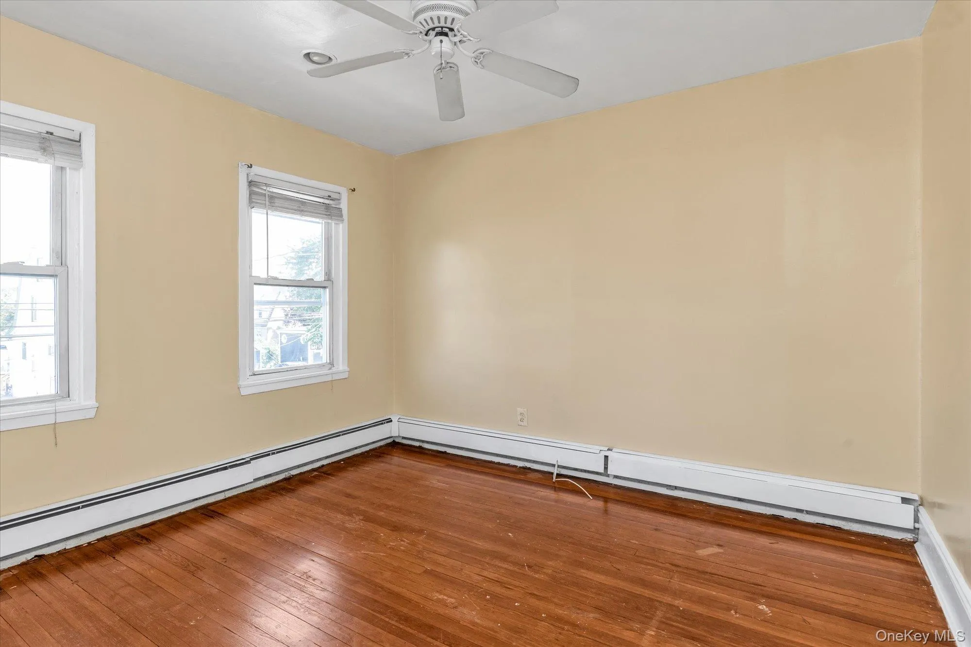 46 Derby Street, Hempstead, NY, 3 Bedrooms Bedrooms, 6 Rooms Rooms,1 BathroomBathrooms,Residential Lease,For Rent,Derby,0,1053250 46 Derby Street, Hempstead, NY, 3 Bedrooms Bedrooms, 6 Rooms Rooms,1 BathroomBathrooms,Residential Lease,For Rent,Derby,0,1053250