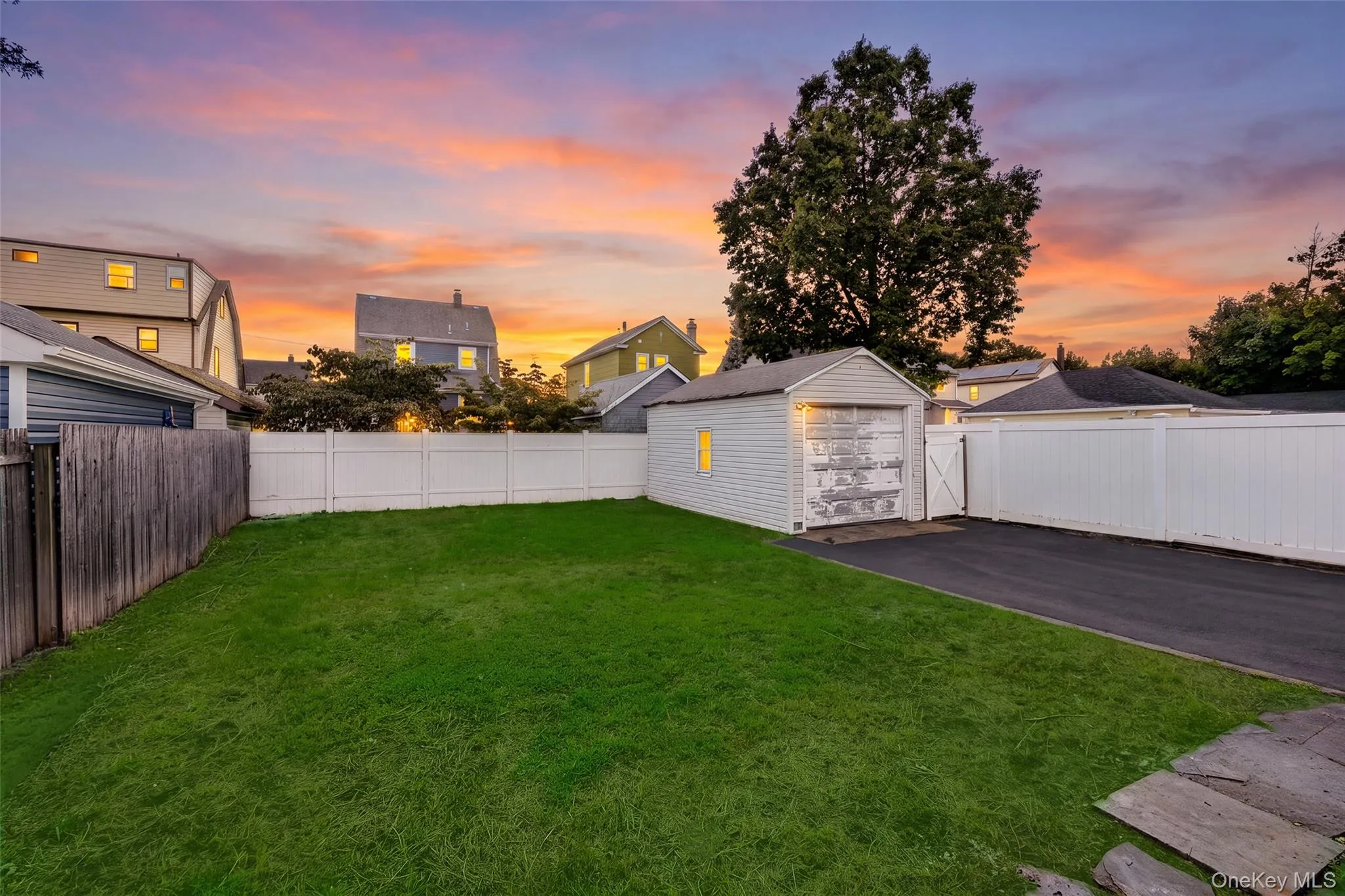 46 Derby Street, Hempstead, NY, 3 Bedrooms Bedrooms, 6 Rooms Rooms,1 BathroomBathrooms,Residential Lease,For Rent,Derby,0,1053250 46 Derby Street, Hempstead, NY, 3 Bedrooms Bedrooms, 6 Rooms Rooms,1 BathroomBathrooms,Residential Lease,For Rent,Derby,0,1053250
