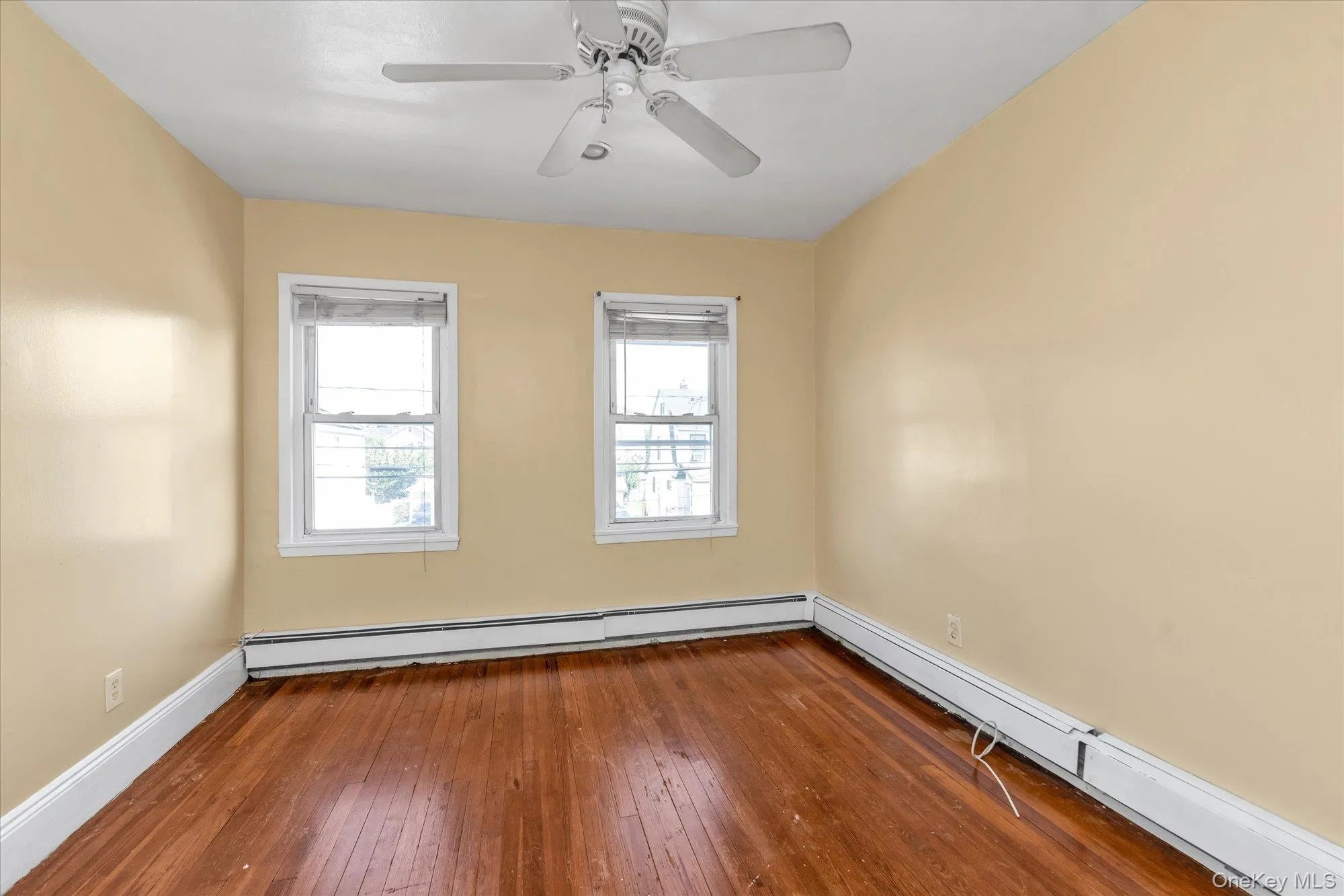 46 Derby Street, Hempstead, NY, 3 Bedrooms Bedrooms, 6 Rooms Rooms,1 BathroomBathrooms,Residential Lease,For Rent,Derby,0,1053250 46 Derby Street, Hempstead, NY, 3 Bedrooms Bedrooms, 6 Rooms Rooms,1 BathroomBathrooms,Residential Lease,For Rent,Derby,0,1053250