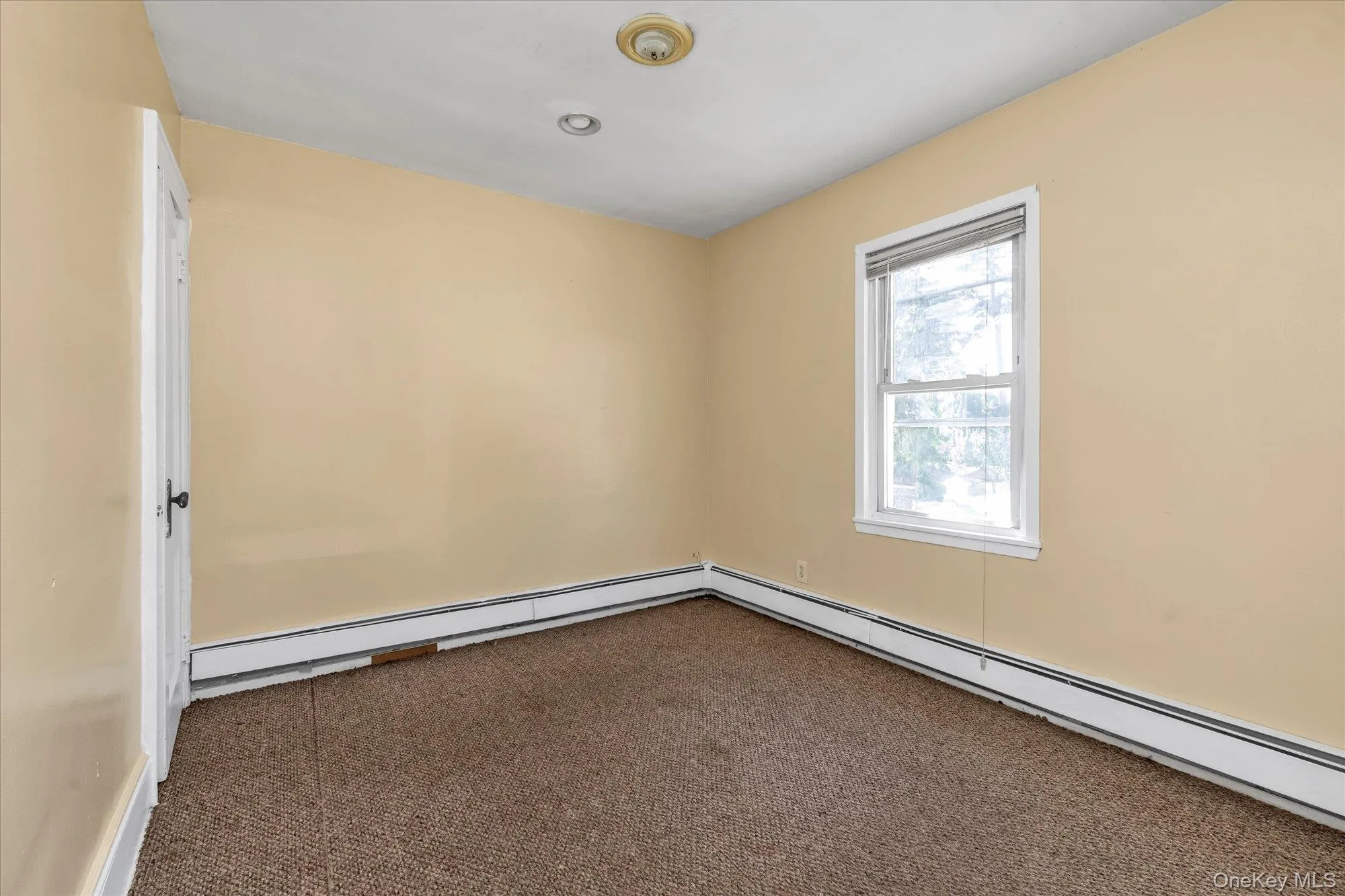 46 Derby Street, Hempstead, NY, 3 Bedrooms Bedrooms, 6 Rooms Rooms,1 BathroomBathrooms,Residential Lease,For Rent,Derby,0,1053250 46 Derby Street, Hempstead, NY, 3 Bedrooms Bedrooms, 6 Rooms Rooms,1 BathroomBathrooms,Residential Lease,For Rent,Derby,0,1053250