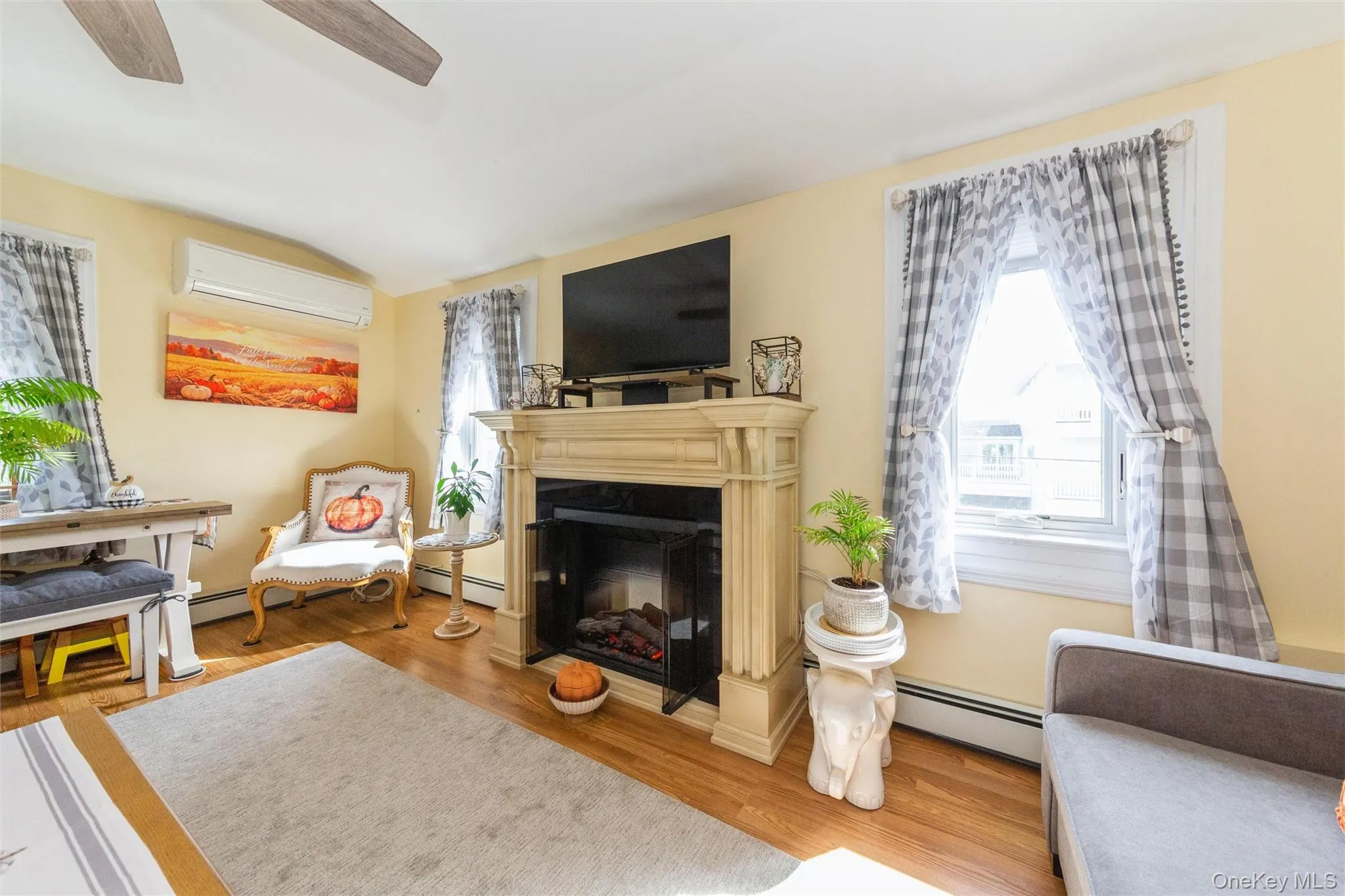181 Suffolk Road, Hempstead, NY, 2 Bedrooms Bedrooms, 5 Rooms Rooms,1 BathroomBathrooms,Residential Lease,For Rent,Suffolk,0,1053257 181 Suffolk Road, Hempstead, NY, 2 Bedrooms Bedrooms, 5 Rooms Rooms,1 BathroomBathrooms,Residential Lease,For Rent,Suffolk,0,1053257