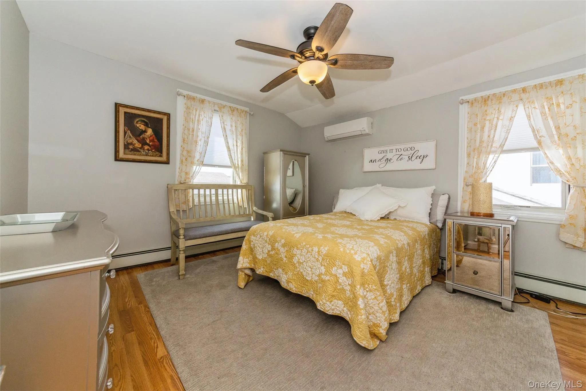 181 Suffolk Road, Hempstead, NY, 2 Bedrooms Bedrooms, 5 Rooms Rooms,1 BathroomBathrooms,Residential Lease,For Rent,Suffolk,0,1053257 181 Suffolk Road, Hempstead, NY, 2 Bedrooms Bedrooms, 5 Rooms Rooms,1 BathroomBathrooms,Residential Lease,For Rent,Suffolk,0,1053257
