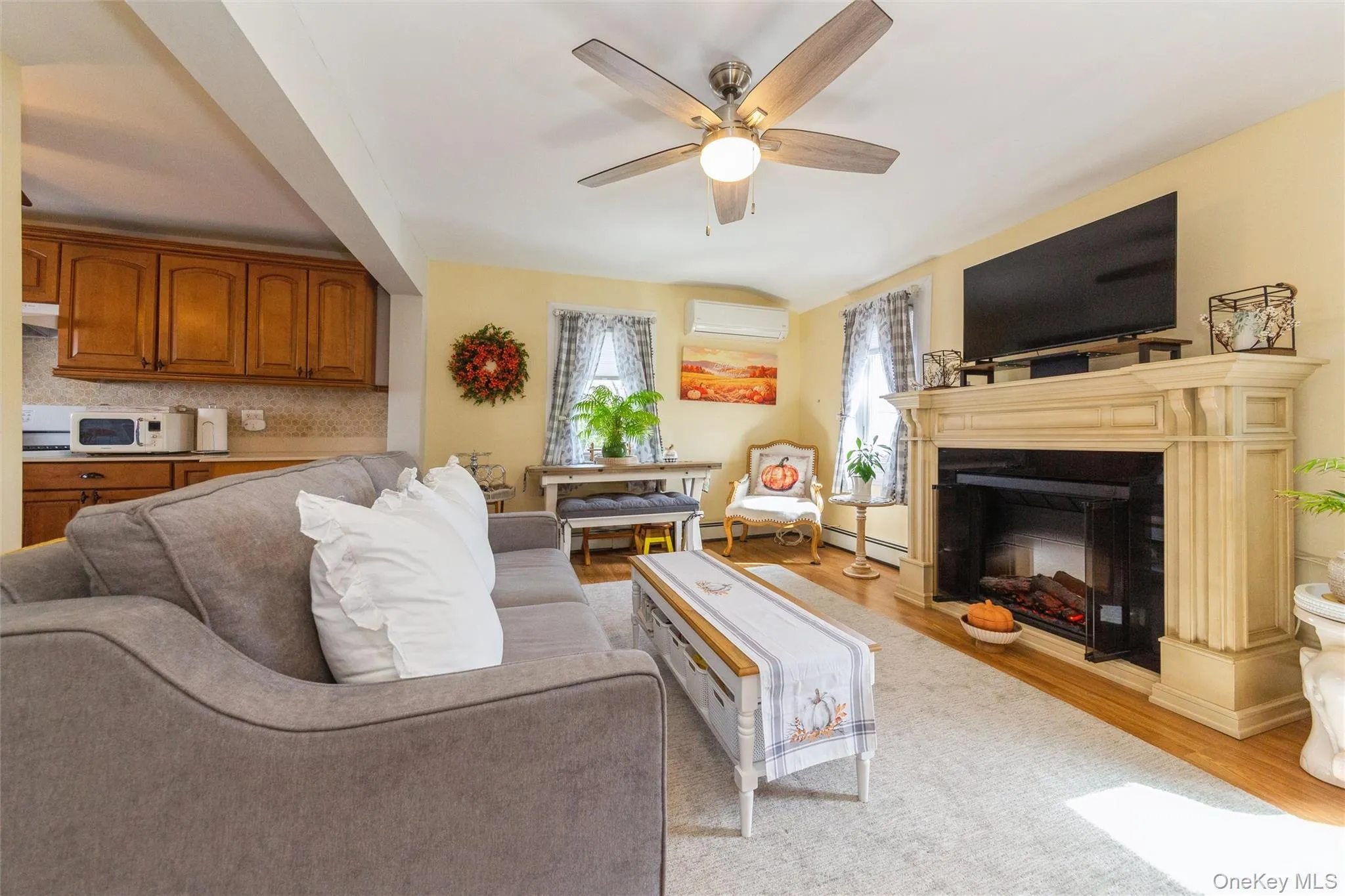 181 Suffolk Road, Hempstead, NY, 2 Bedrooms Bedrooms, 5 Rooms Rooms,1 BathroomBathrooms,Residential Lease,For Rent,Suffolk,0,1053257 181 Suffolk Road, Hempstead, NY, 2 Bedrooms Bedrooms, 5 Rooms Rooms,1 BathroomBathrooms,Residential Lease,For Rent,Suffolk,0,1053257