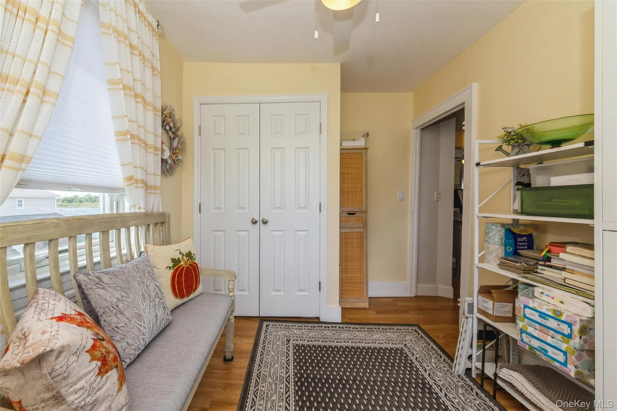 Can be office/sitting room, Den or guest quarters. Can be office/sitting room, Den or guest quarters.