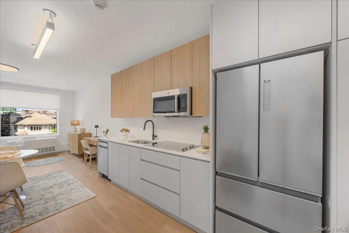 8 Chester Avenue, White Plains, NY, 1 Room Rooms,1 BathroomBathrooms,Residential Lease,For Rent,Chester,0,1053263 8 Chester Avenue, White Plains, NY, 1 Room Rooms,1 BathroomBathrooms,Residential Lease,For Rent,Chester,0,1053263