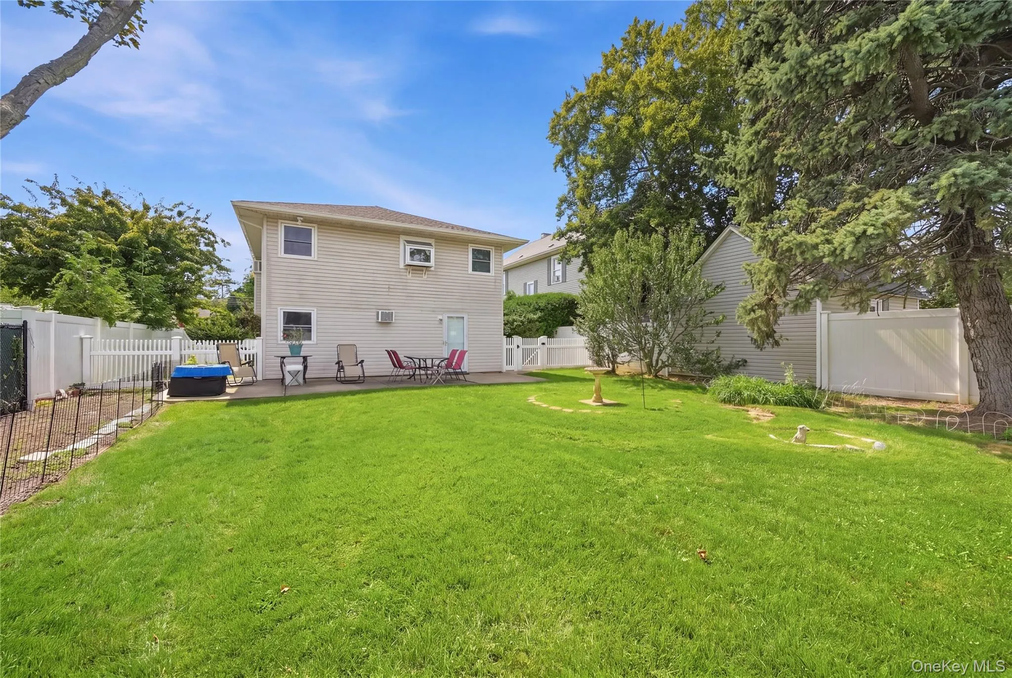 29 Suffolk Road, Oyster Bay, NY, 4 Bedrooms Bedrooms, 9 Rooms Rooms,2 BathroomsBathrooms,Residential,For Rent,Suffolk,0,1053264 29 Suffolk Road, Oyster Bay, NY, 4 Bedrooms Bedrooms, 9 Rooms Rooms,2 BathroomsBathrooms,Residential,For Rent,Suffolk,0,1053264