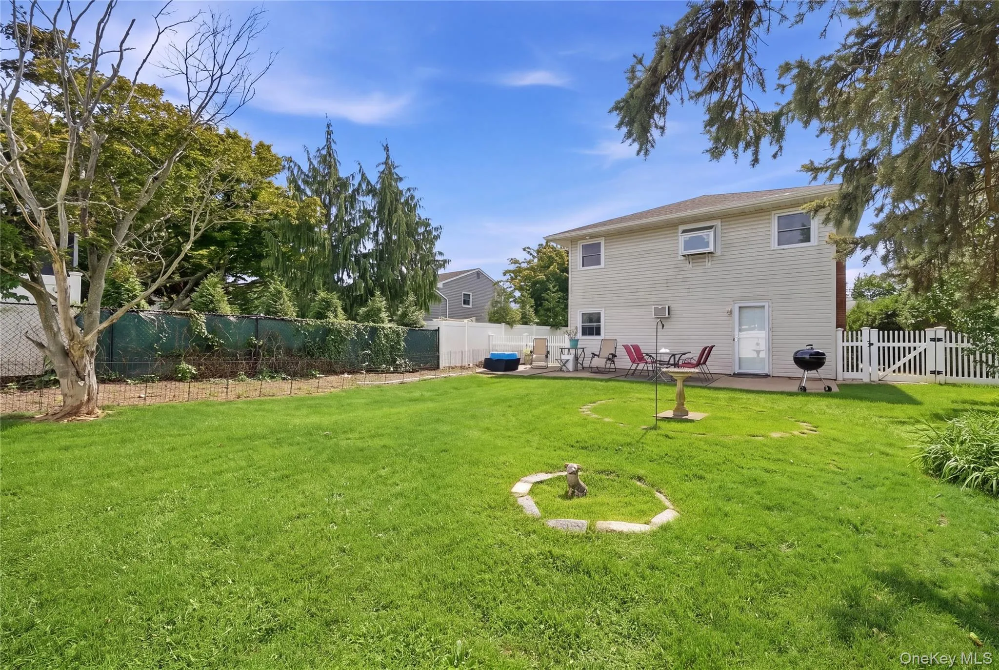 29 Suffolk Road, Oyster Bay, NY, 4 Bedrooms Bedrooms, 9 Rooms Rooms,2 BathroomsBathrooms,Residential,For Rent,Suffolk,0,1053264 29 Suffolk Road, Oyster Bay, NY, 4 Bedrooms Bedrooms, 9 Rooms Rooms,2 BathroomsBathrooms,Residential,For Rent,Suffolk,0,1053264