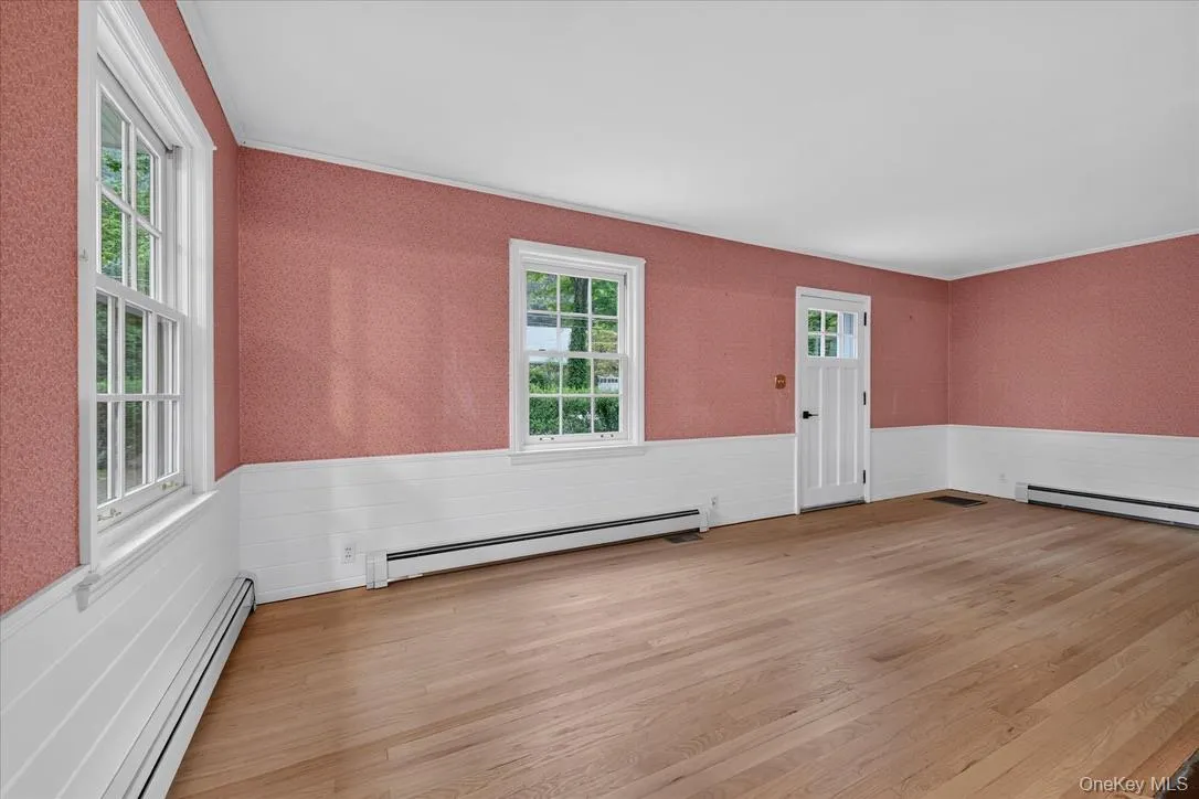 17 Pleasant View Avenue, Beacon, NY, 4 Bedrooms Bedrooms, 7 Rooms Rooms,2 BathroomsBathrooms,Residential,For Rent,Pleasant View,0,1053268 17 Pleasant View Avenue, Beacon, NY, 4 Bedrooms Bedrooms, 7 Rooms Rooms,2 BathroomsBathrooms,Residential,For Rent,Pleasant View,0,1053268