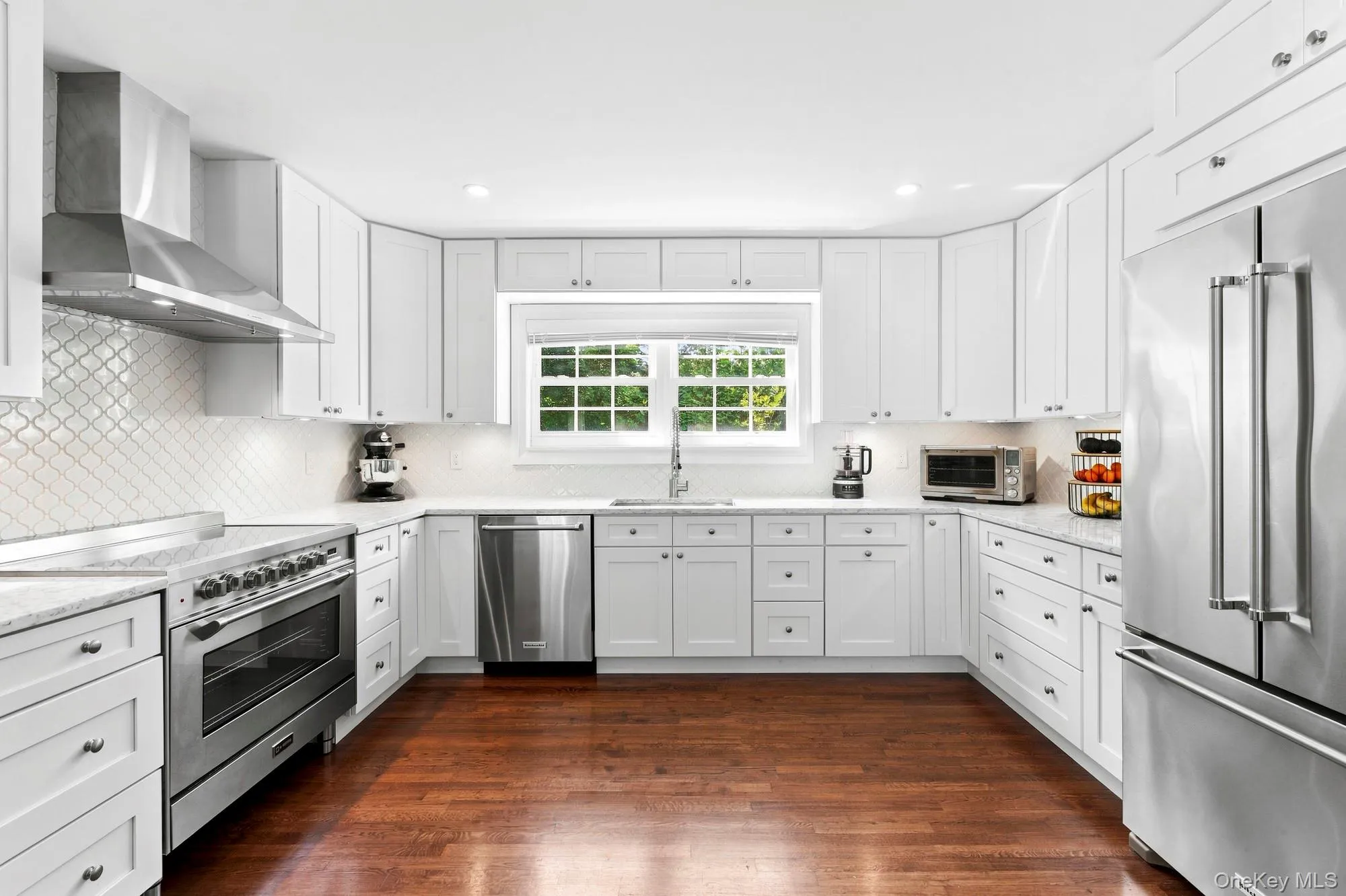 5 William Way, Southampton, NY, 4 Bedrooms Bedrooms, 11 Rooms Rooms,4 BathroomsBathrooms,Residential,For Rent,William,0,1053275 5 William Way, Southampton, NY, 4 Bedrooms Bedrooms, 11 Rooms Rooms,4 BathroomsBathrooms,Residential,For Rent,William,0,1053275