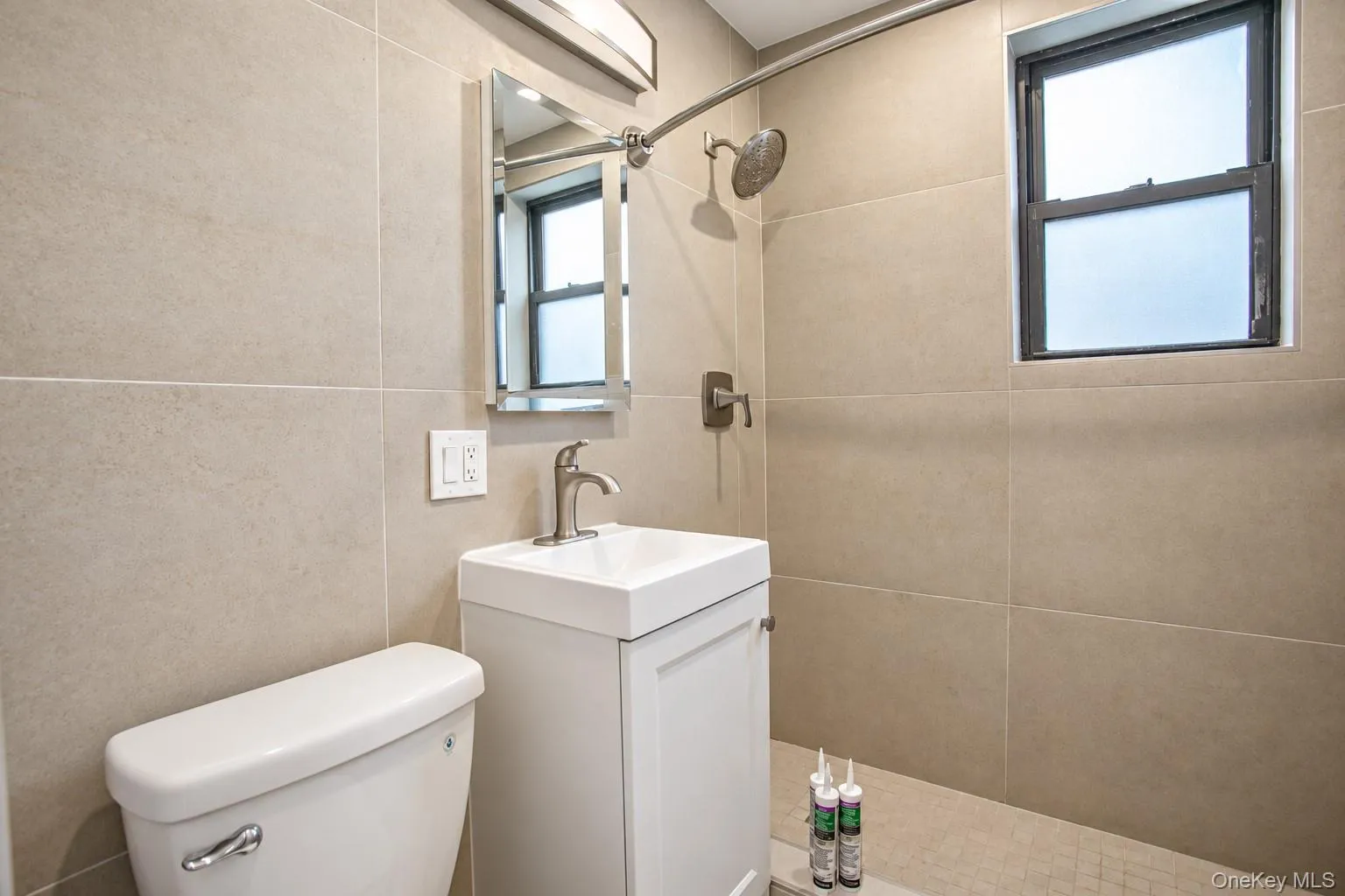 470 Broadway, Long Beach, NY, 1 Bedroom Bedrooms, 4 Rooms Rooms,1 BathroomBathrooms,Residential Lease,For Rent,Broadway,0,1053283 470 Broadway, Long Beach, NY, 1 Bedroom Bedrooms, 4 Rooms Rooms,1 BathroomBathrooms,Residential Lease,For Rent,Broadway,0,1053283