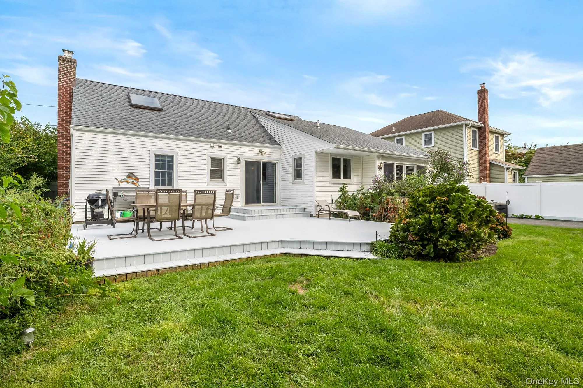 627 6th Street, Huntington, NY, 4 Bedrooms Bedrooms, 8 Rooms Rooms,1 BathroomBathrooms,Residential,For Rent,6th,0,1053288 627 6th Street, Huntington, NY, 4 Bedrooms Bedrooms, 8 Rooms Rooms,1 BathroomBathrooms,Residential,For Rent,6th,0,1053288