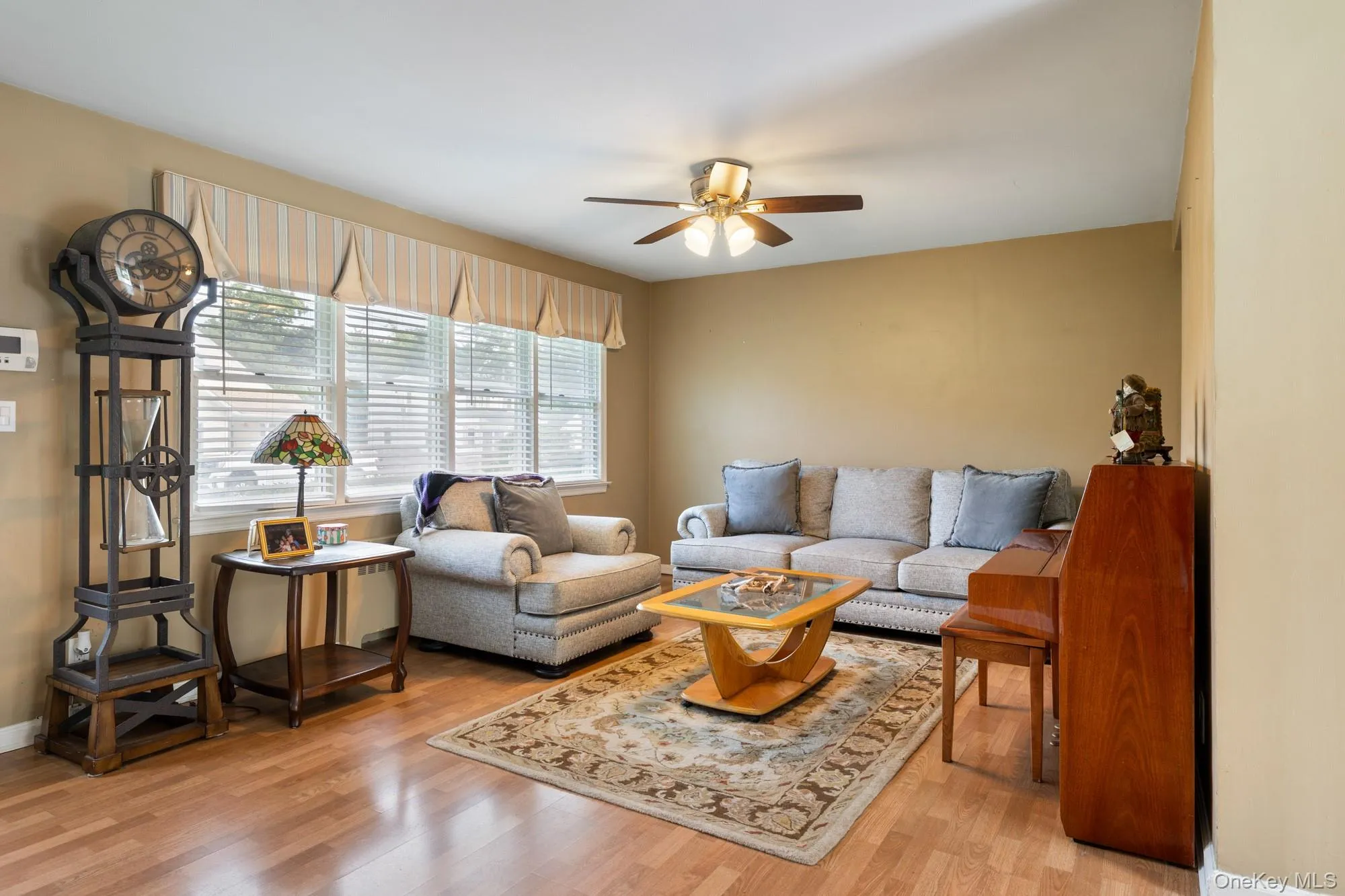 627 6th Street, Huntington, NY, 4 Bedrooms Bedrooms, 8 Rooms Rooms,1 BathroomBathrooms,Residential,For Rent,6th,0,1053288 627 6th Street, Huntington, NY, 4 Bedrooms Bedrooms, 8 Rooms Rooms,1 BathroomBathrooms,Residential,For Rent,6th,0,1053288