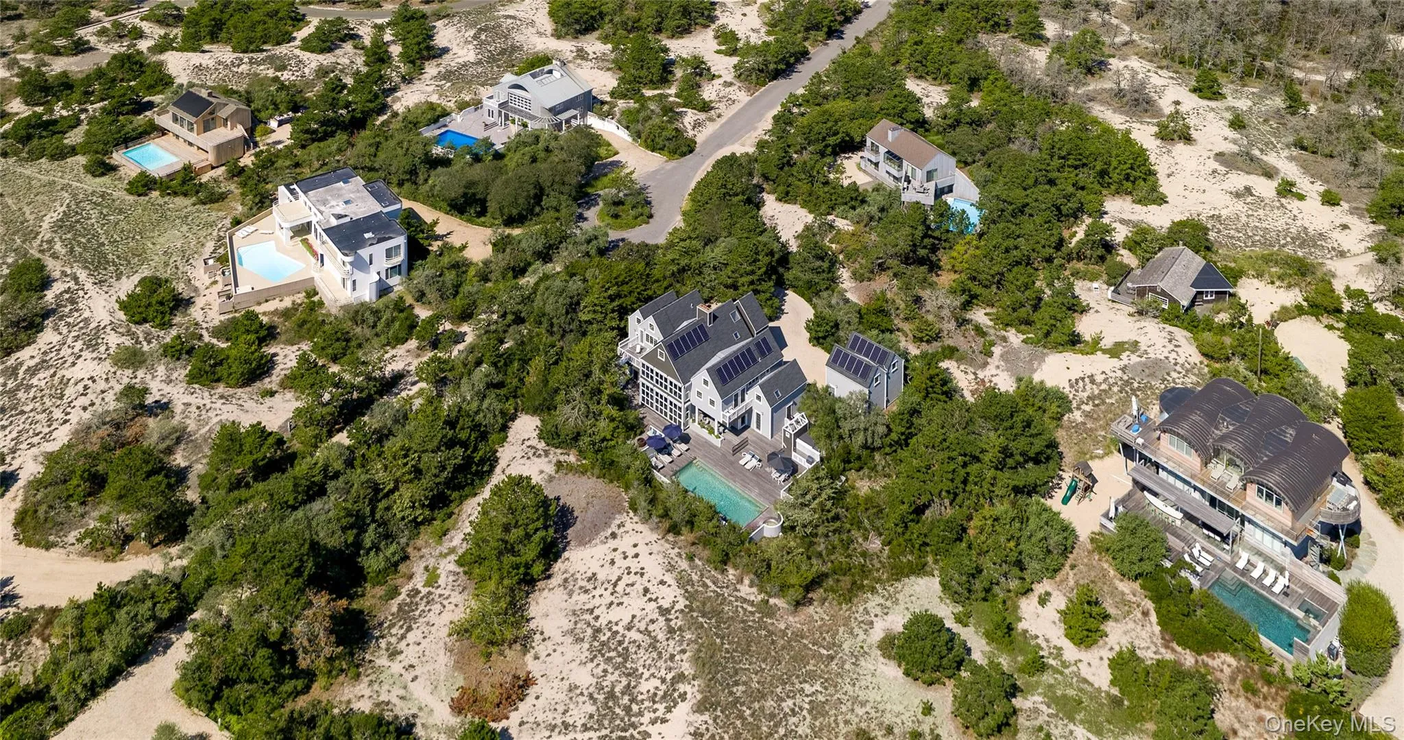 7 Mitchell Dunes Lane, East Hampton, New York 11930