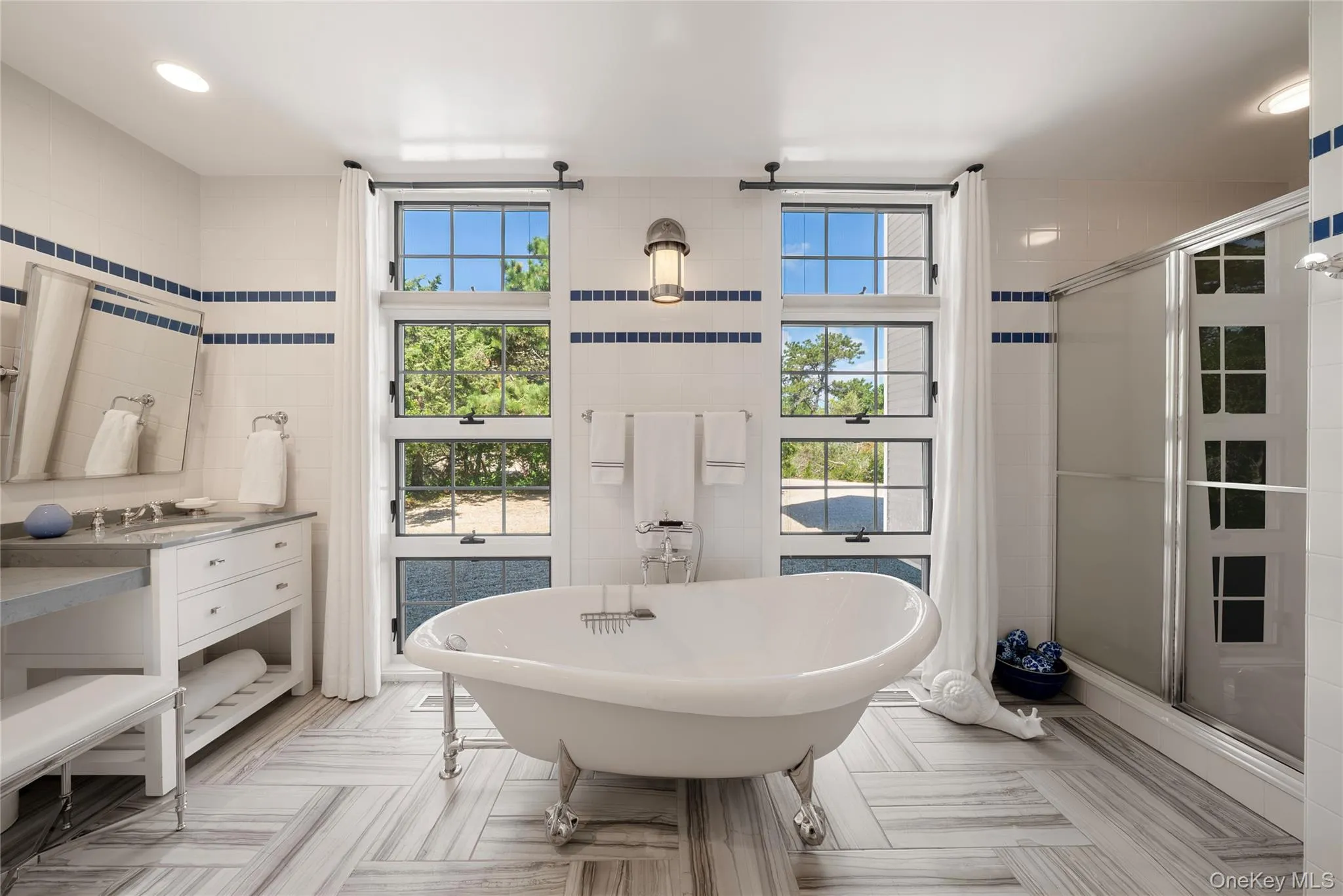 7 Mitchell Dunes Lane, East Hampton, New York 11930
