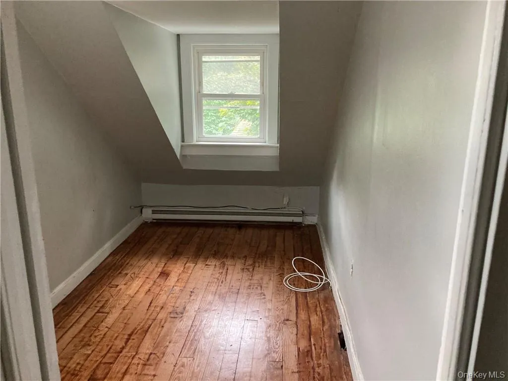 Office space or extra storage Office space or extra storage