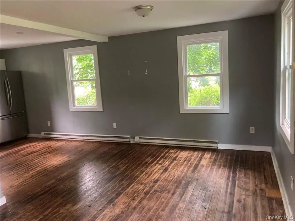 29 Jones Road, Warwick (town), NY, 2 Bedrooms Bedrooms, 7 Rooms Rooms,1 BathroomBathrooms,Residential Lease,For Rent,Jones,0,1053296 29 Jones Road, Warwick (town), NY, 2 Bedrooms Bedrooms, 7 Rooms Rooms,1 BathroomBathrooms,Residential Lease,For Rent,Jones,0,1053296