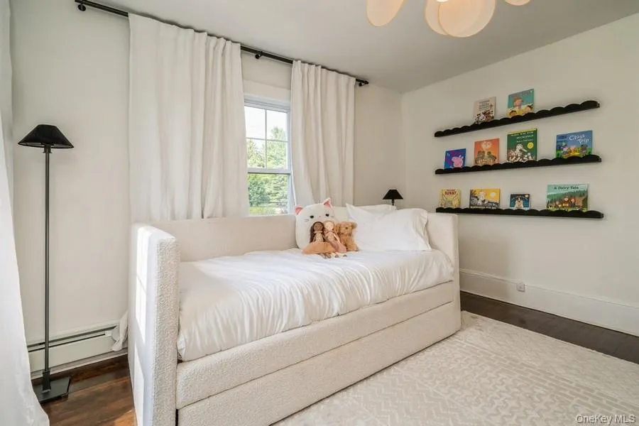 11 Campbell Road, Warwick (town), NY, 3 Bedrooms Bedrooms, 10 Rooms Rooms,2 BathroomsBathrooms,Residential Lease,For Rent,Campbell,0,1053301 11 Campbell Road, Warwick (town), NY, 3 Bedrooms Bedrooms, 10 Rooms Rooms,2 BathroomsBathrooms,Residential Lease,For Rent,Campbell,0,1053301