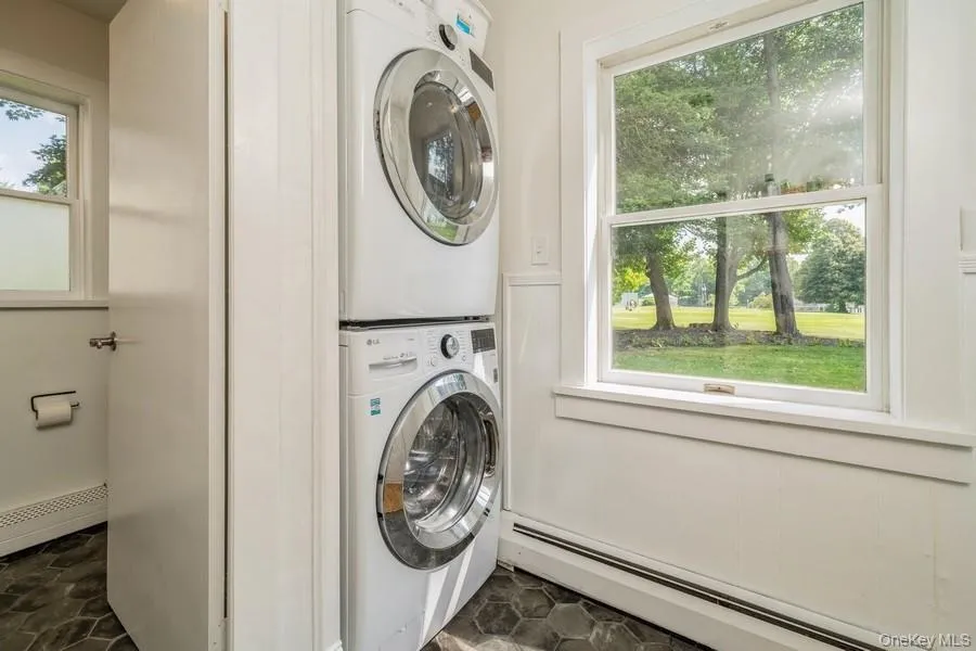 11 Campbell Road, Warwick (town), NY, 3 Bedrooms Bedrooms, 10 Rooms Rooms,2 BathroomsBathrooms,Residential Lease,For Rent,Campbell,0,1053301 11 Campbell Road, Warwick (town), NY, 3 Bedrooms Bedrooms, 10 Rooms Rooms,2 BathroomsBathrooms,Residential Lease,For Rent,Campbell,0,1053301