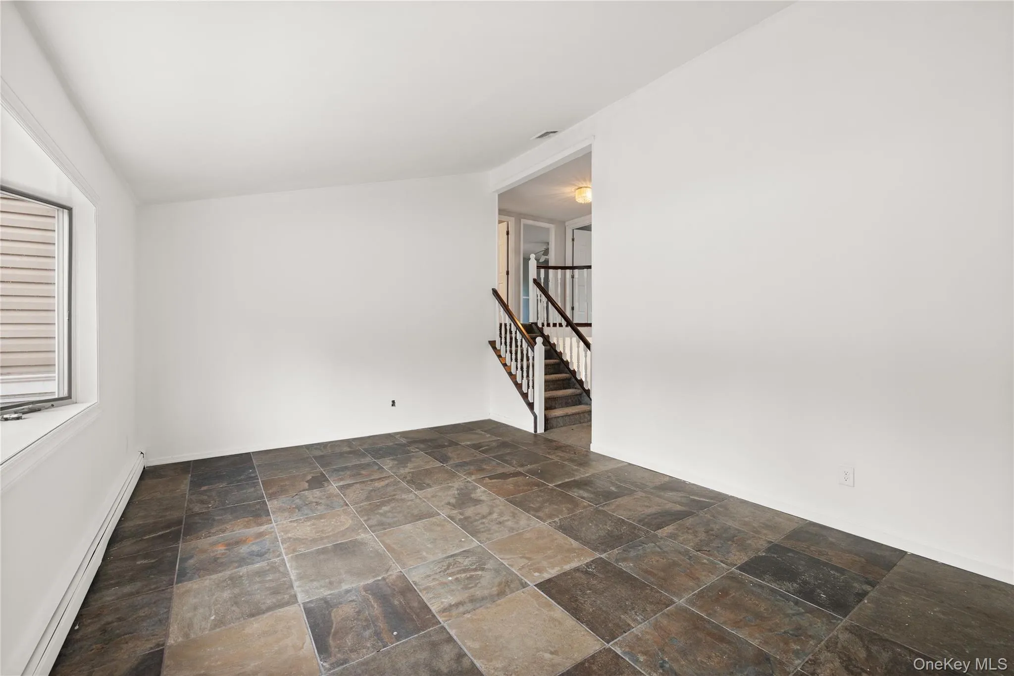 20 Hilltop Drive, Brookhaven, NY, 5 Bedrooms Bedrooms, 9 Rooms Rooms,2 BathroomsBathrooms,Residential,For Rent,Hilltop,0,1053303 20 Hilltop Drive, Brookhaven, NY, 5 Bedrooms Bedrooms, 9 Rooms Rooms,2 BathroomsBathrooms,Residential,For Rent,Hilltop,0,1053303