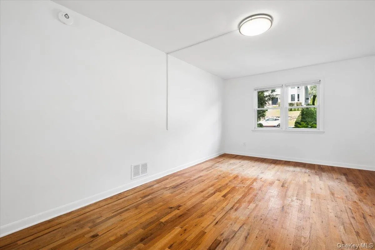 65 Sherwood Drive, Mamaroneck, NY, 3 Bedrooms Bedrooms, 10 Rooms Rooms,2 BathroomsBathrooms,Residential,For Rent,Sherwood,0,1053306 65 Sherwood Drive, Mamaroneck, NY, 3 Bedrooms Bedrooms, 10 Rooms Rooms,2 BathroomsBathrooms,Residential,For Rent,Sherwood,0,1053306