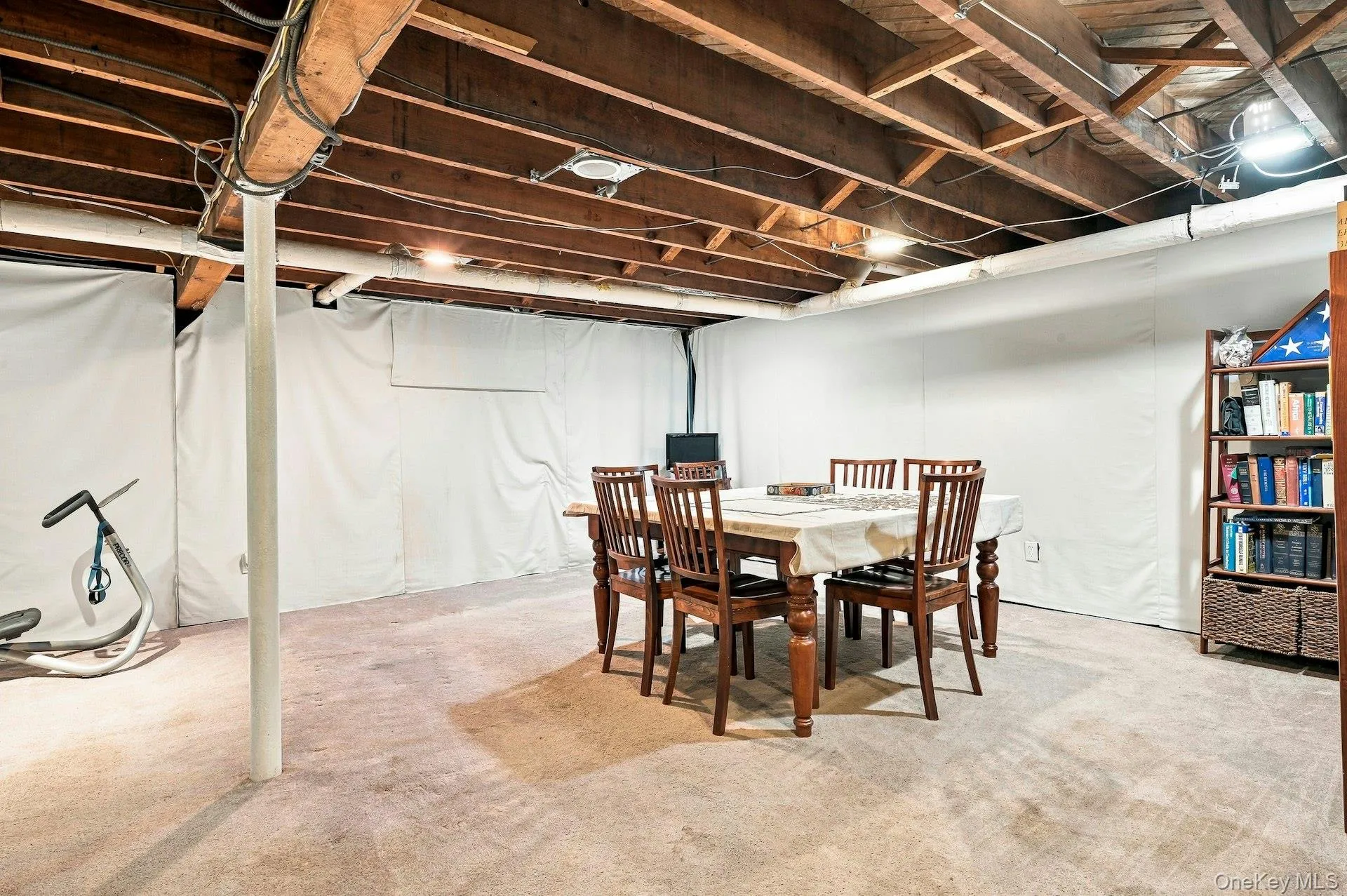 116 Wyman Avenue, Huntington, NY, 4 Bedrooms Bedrooms, 8 Rooms Rooms,1 BathroomBathrooms,Residential,For Rent,Wyman,0,1053309 116 Wyman Avenue, Huntington, NY, 4 Bedrooms Bedrooms, 8 Rooms Rooms,1 BathroomBathrooms,Residential,For Rent,Wyman,0,1053309