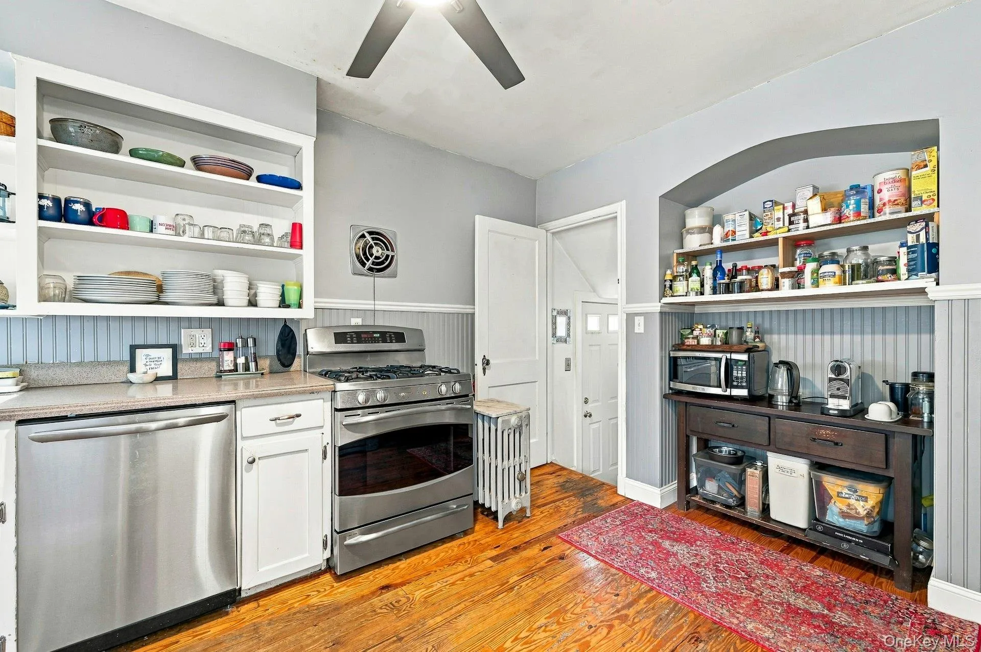 116 Wyman Avenue, Huntington, NY, 4 Bedrooms Bedrooms, 8 Rooms Rooms,1 BathroomBathrooms,Residential,For Rent,Wyman,0,1053309 116 Wyman Avenue, Huntington, NY, 4 Bedrooms Bedrooms, 8 Rooms Rooms,1 BathroomBathrooms,Residential,For Rent,Wyman,0,1053309