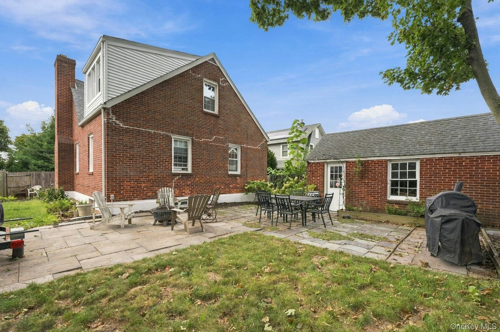 116 Wyman Avenue, Huntington, NY, 4 Bedrooms Bedrooms, 8 Rooms Rooms,1 BathroomBathrooms,Residential,For Rent,Wyman,0,1053309 116 Wyman Avenue, Huntington, NY, 4 Bedrooms Bedrooms, 8 Rooms Rooms,1 BathroomBathrooms,Residential,For Rent,Wyman,0,1053309