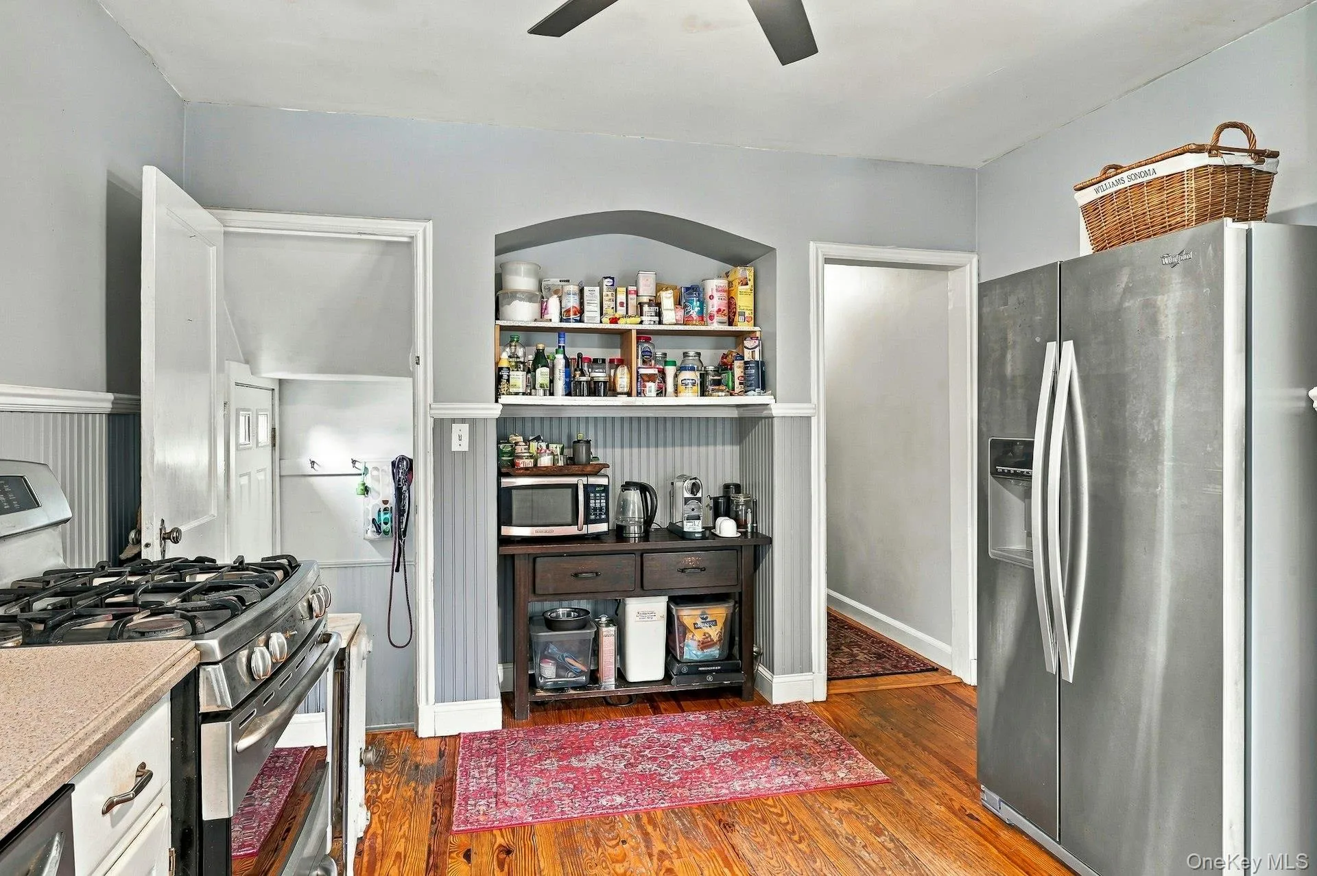 116 Wyman Avenue, Huntington, NY, 4 Bedrooms Bedrooms, 8 Rooms Rooms,1 BathroomBathrooms,Residential,For Rent,Wyman,0,1053309 116 Wyman Avenue, Huntington, NY, 4 Bedrooms Bedrooms, 8 Rooms Rooms,1 BathroomBathrooms,Residential,For Rent,Wyman,0,1053309