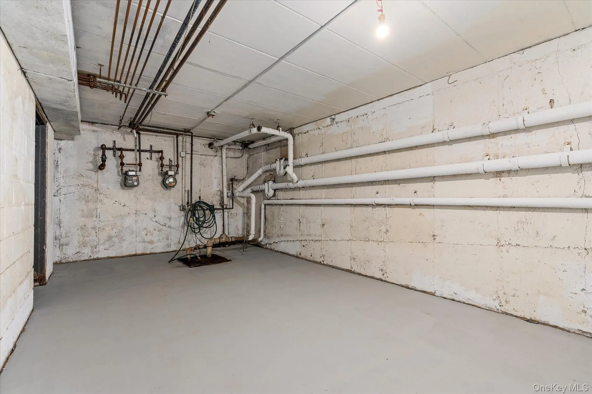 140-12 33rd Avenue, New York, NY, 1 Bedroom Bedrooms, 2 Rooms Rooms,1 BathroomBathrooms,Residential,For Rent,33rd,0,1053314 140-12 33rd Avenue, New York, NY, 1 Bedroom Bedrooms, 2 Rooms Rooms,1 BathroomBathrooms,Residential,For Rent,33rd,0,1053314