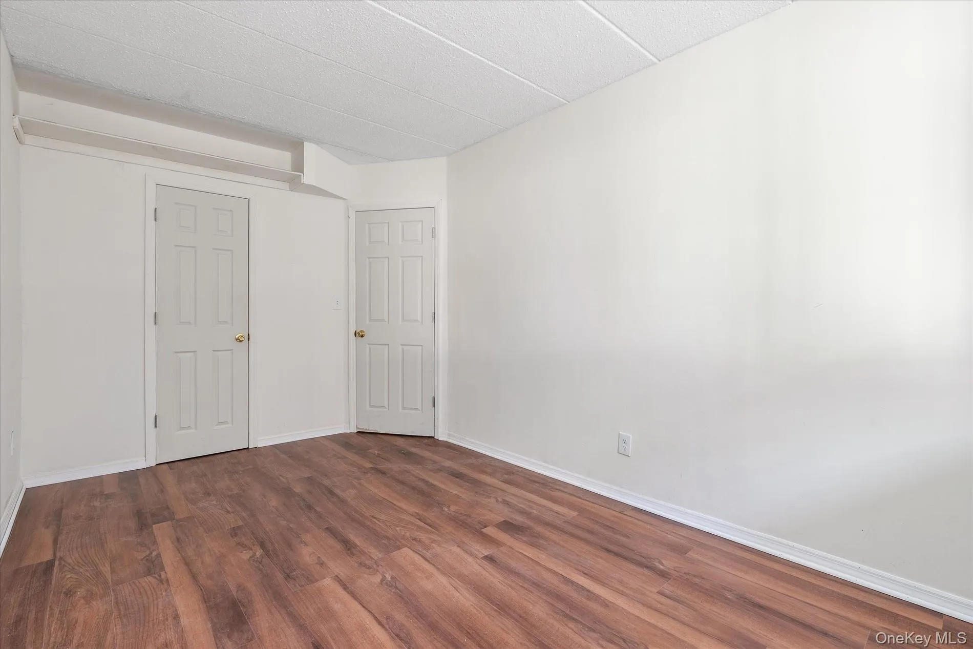 140-12 33rd Avenue, New York, NY, 1 Bedroom Bedrooms, 2 Rooms Rooms,1 BathroomBathrooms,Residential,For Rent,33rd,0,1053314 140-12 33rd Avenue, New York, NY, 1 Bedroom Bedrooms, 2 Rooms Rooms,1 BathroomBathrooms,Residential,For Rent,33rd,0,1053314