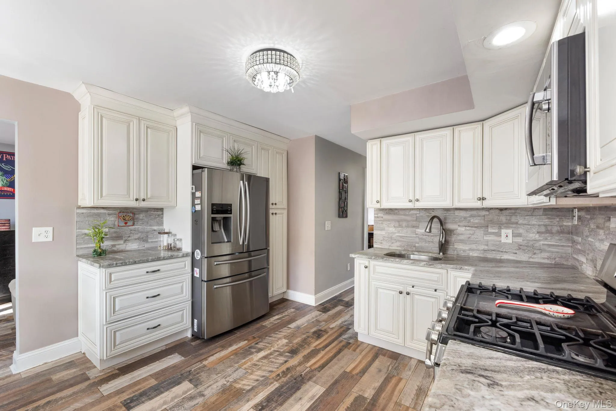4 Hovey Lane, Orangetown, NY, 3 Bedrooms Bedrooms, 6 Rooms Rooms,2 BathroomsBathrooms,Residential,For Rent,Hovey,0,1053316 4 Hovey Lane, Orangetown, NY, 3 Bedrooms Bedrooms, 6 Rooms Rooms,2 BathroomsBathrooms,Residential,For Rent,Hovey,0,1053316