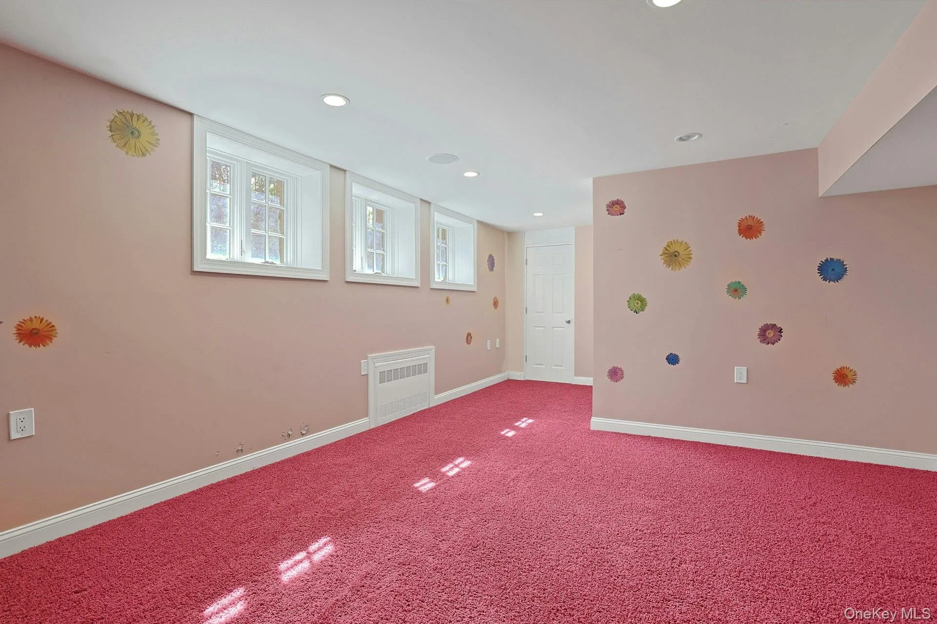 77 Deerhurst Road, Yonkers, NY, 4 Bedrooms Bedrooms, 11 Rooms Rooms,2 BathroomsBathrooms,Residential Lease,For Rent,Deerhurst,0,1053323 77 Deerhurst Road, Yonkers, NY, 4 Bedrooms Bedrooms, 11 Rooms Rooms,2 BathroomsBathrooms,Residential Lease,For Rent,Deerhurst,0,1053323