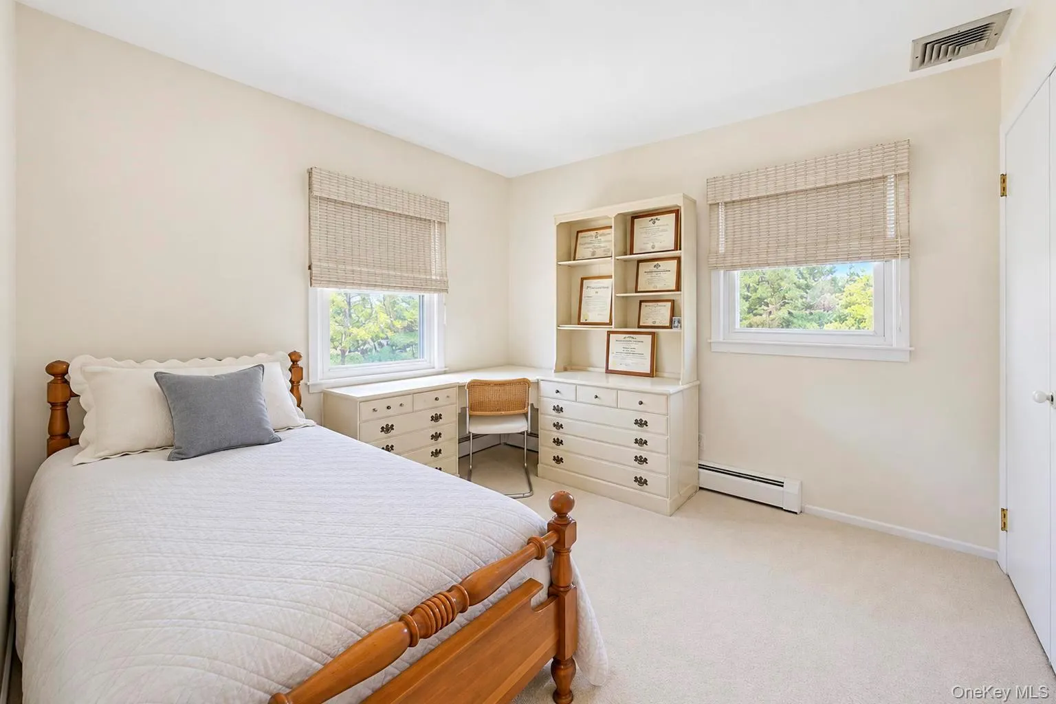 28 Lot Road, Smithtown, NY, 4 Bedrooms Bedrooms, 8 Rooms Rooms,3 BathroomsBathrooms,Residential,For Rent,Lot,0,1053324 28 Lot Road, Smithtown, NY, 4 Bedrooms Bedrooms, 8 Rooms Rooms,3 BathroomsBathrooms,Residential,For Rent,Lot,0,1053324
