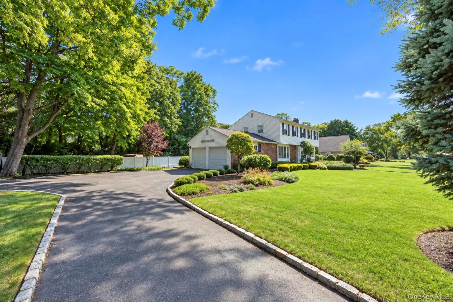 28 Lot Road, Smithtown, NY, 4 Bedrooms Bedrooms, 8 Rooms Rooms,3 BathroomsBathrooms,Residential,For Rent,Lot,0,1053324 28 Lot Road, Smithtown, NY, 4 Bedrooms Bedrooms, 8 Rooms Rooms,3 BathroomsBathrooms,Residential,For Rent,Lot,0,1053324