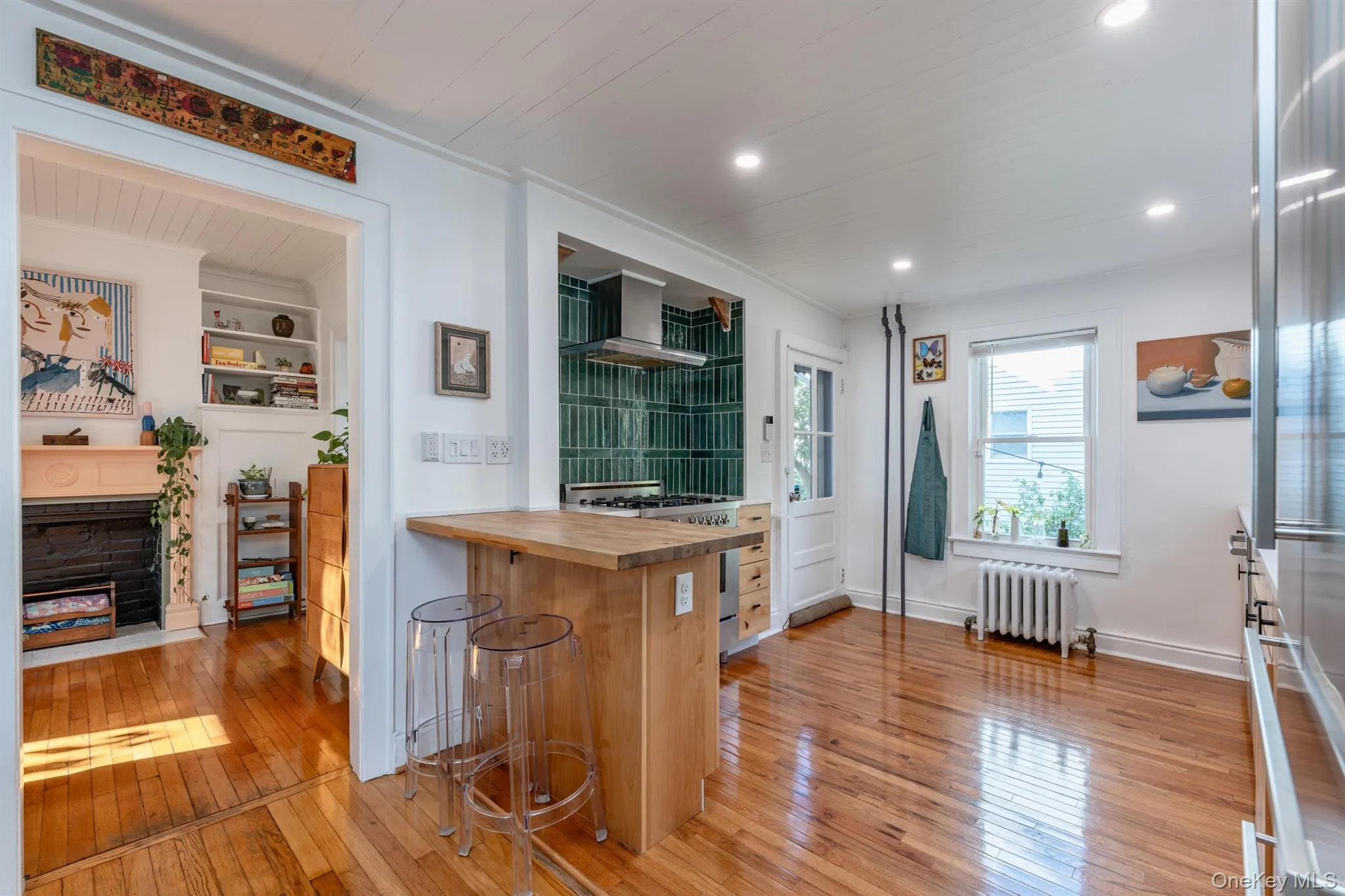 140 Linderman Avenue, Kingston, NY, 3 Bedrooms Bedrooms, 7 Rooms Rooms,1 BathroomBathrooms,Residential,For Rent,Linderman,0,1053327 140 Linderman Avenue, Kingston, NY, 3 Bedrooms Bedrooms, 7 Rooms Rooms,1 BathroomBathrooms,Residential,For Rent,Linderman,0,1053327