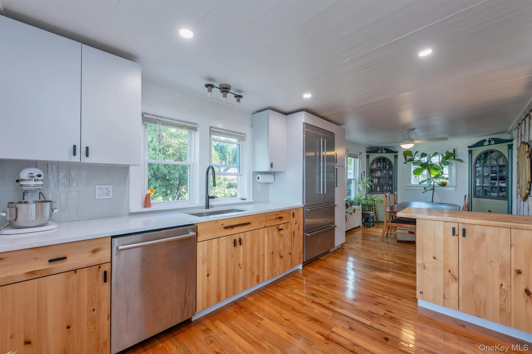 140 Linderman Avenue, Kingston, NY, 3 Bedrooms Bedrooms, 7 Rooms Rooms,1 BathroomBathrooms,Residential,For Rent,Linderman,0,1053327 140 Linderman Avenue, Kingston, NY, 3 Bedrooms Bedrooms, 7 Rooms Rooms,1 BathroomBathrooms,Residential,For Rent,Linderman,0,1053327
