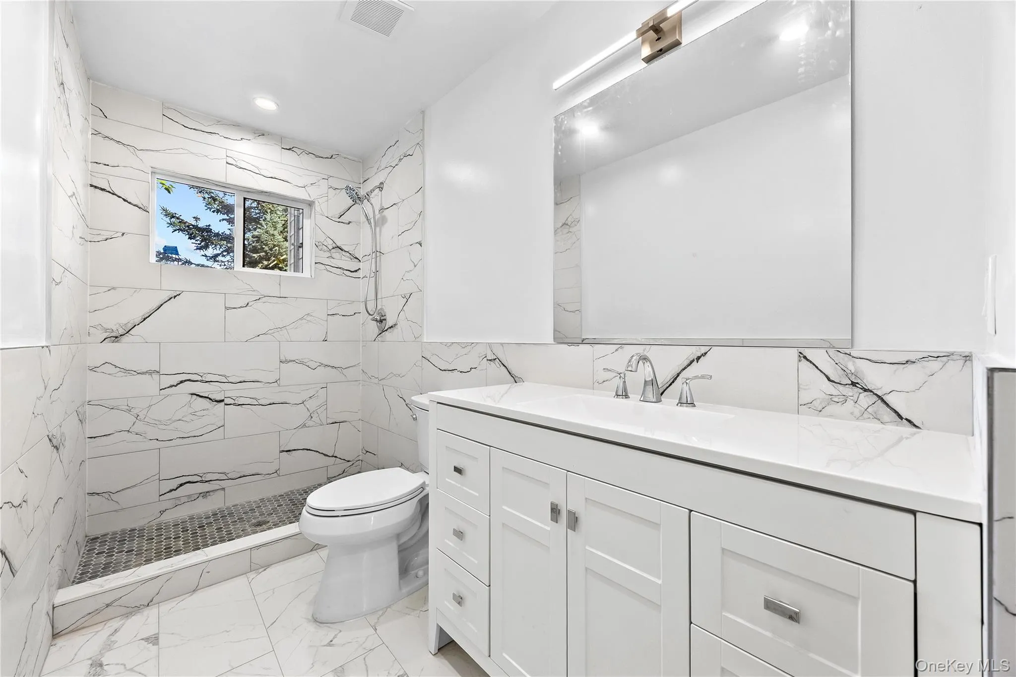 2 CIRCLE Drive, Oyster Bay, NY, 4 Bedrooms Bedrooms, 14 Rooms Rooms,5 BathroomsBathrooms,Residential,For Rent,CIRCLE,0,1053329 2 CIRCLE Drive, Oyster Bay, NY, 4 Bedrooms Bedrooms, 14 Rooms Rooms,5 BathroomsBathrooms,Residential,For Rent,CIRCLE,0,1053329
