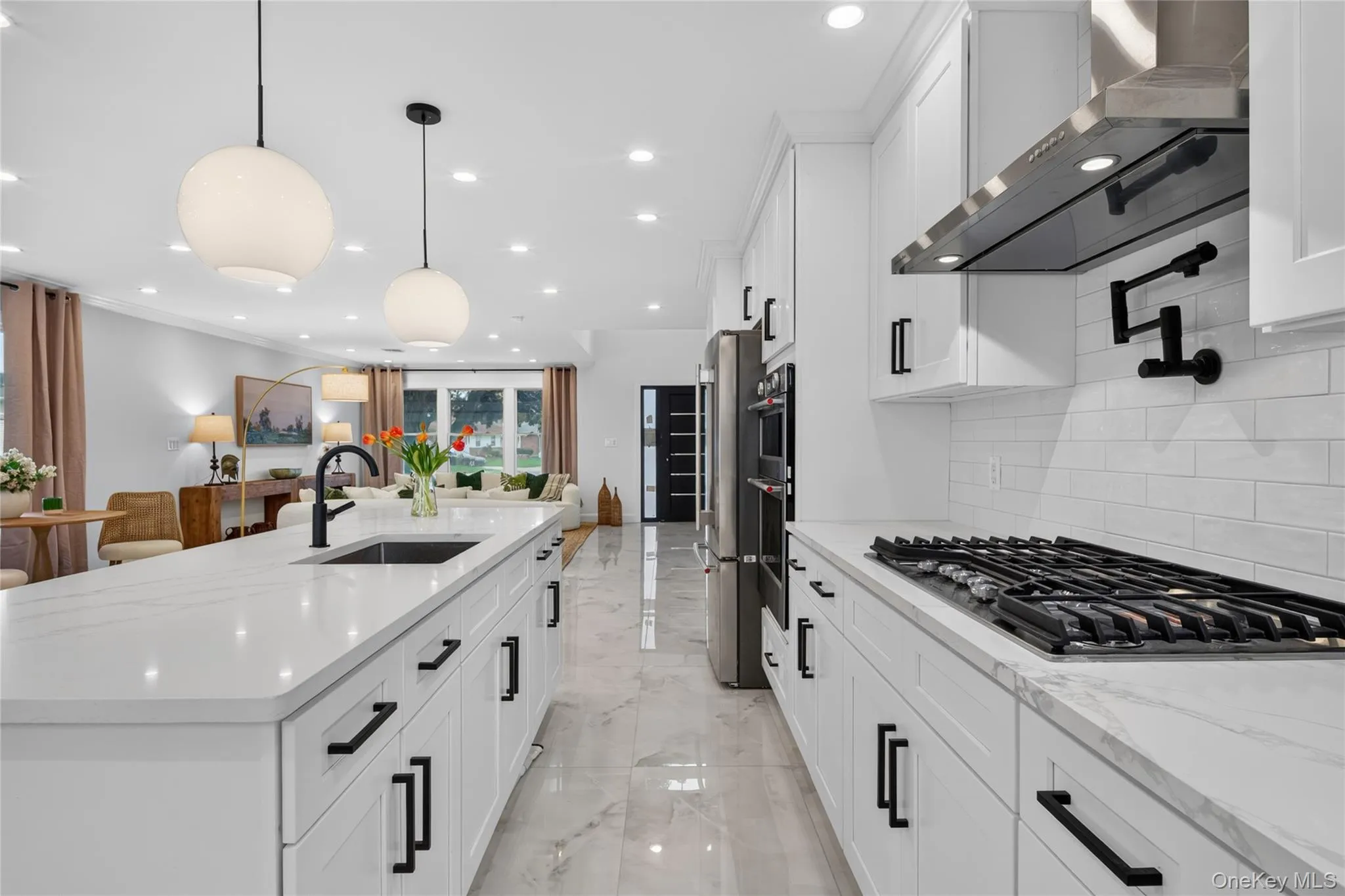 2 CIRCLE Drive, Oyster Bay, NY, 4 Bedrooms Bedrooms, 14 Rooms Rooms,5 BathroomsBathrooms,Residential,For Rent,CIRCLE,0,1053329 2 CIRCLE Drive, Oyster Bay, NY, 4 Bedrooms Bedrooms, 14 Rooms Rooms,5 BathroomsBathrooms,Residential,For Rent,CIRCLE,0,1053329