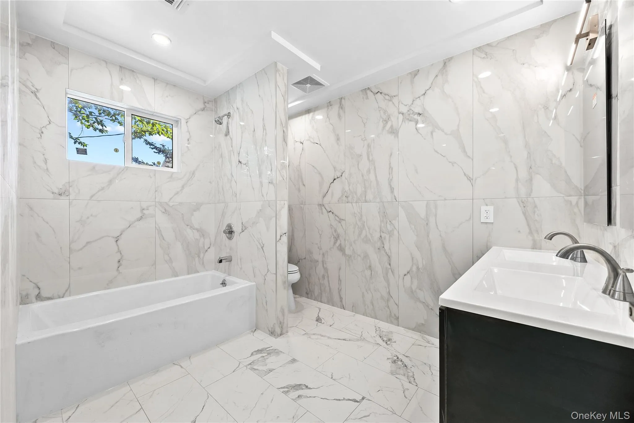 2 CIRCLE Drive, Oyster Bay, NY, 4 Bedrooms Bedrooms, 14 Rooms Rooms,5 BathroomsBathrooms,Residential,For Rent,CIRCLE,0,1053329 2 CIRCLE Drive, Oyster Bay, NY, 4 Bedrooms Bedrooms, 14 Rooms Rooms,5 BathroomsBathrooms,Residential,For Rent,CIRCLE,0,1053329