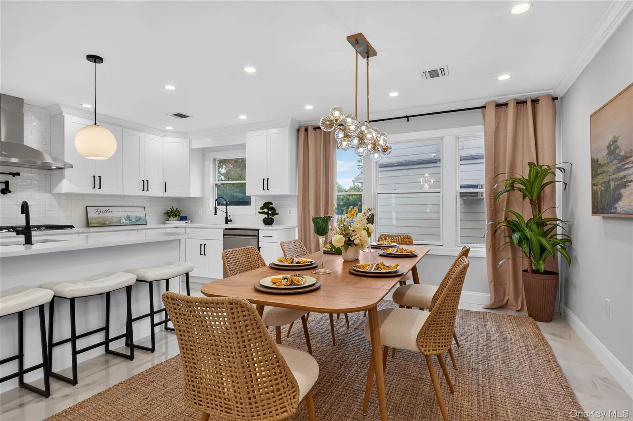 2 CIRCLE Drive, Oyster Bay, NY, 4 Bedrooms Bedrooms, 14 Rooms Rooms,5 BathroomsBathrooms,Residential,For Rent,CIRCLE,0,1053329 2 CIRCLE Drive, Oyster Bay, NY, 4 Bedrooms Bedrooms, 14 Rooms Rooms,5 BathroomsBathrooms,Residential,For Rent,CIRCLE,0,1053329