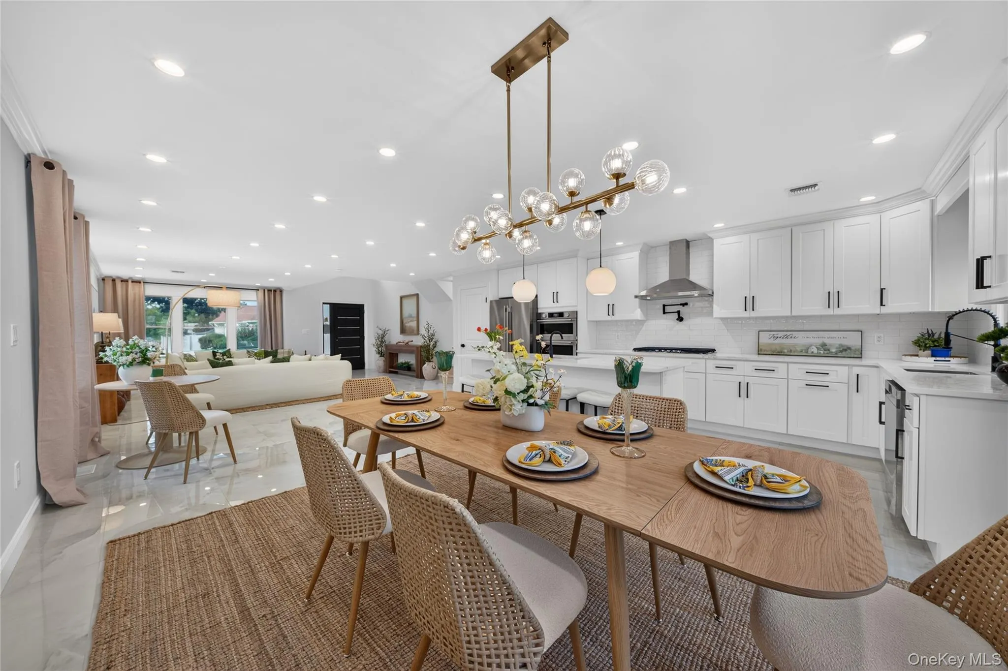 2 CIRCLE Drive, Oyster Bay, NY, 4 Bedrooms Bedrooms, 14 Rooms Rooms,5 BathroomsBathrooms,Residential,For Rent,CIRCLE,0,1053329 2 CIRCLE Drive, Oyster Bay, NY, 4 Bedrooms Bedrooms, 14 Rooms Rooms,5 BathroomsBathrooms,Residential,For Rent,CIRCLE,0,1053329