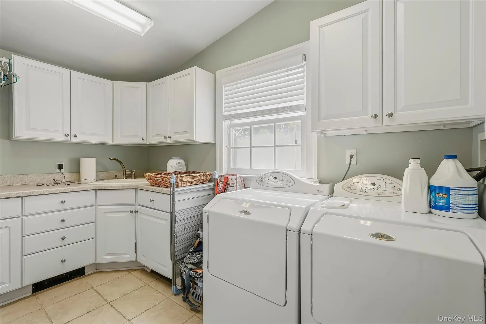 28 Observatory Drive, Cortlandt, NY, 5 Bedrooms Bedrooms, 10 Rooms Rooms,3 BathroomsBathrooms,Residential,For Rent,Observatory,0,1053340 28 Observatory Drive, Cortlandt, NY, 5 Bedrooms Bedrooms, 10 Rooms Rooms,3 BathroomsBathrooms,Residential,For Rent,Observatory,0,1053340