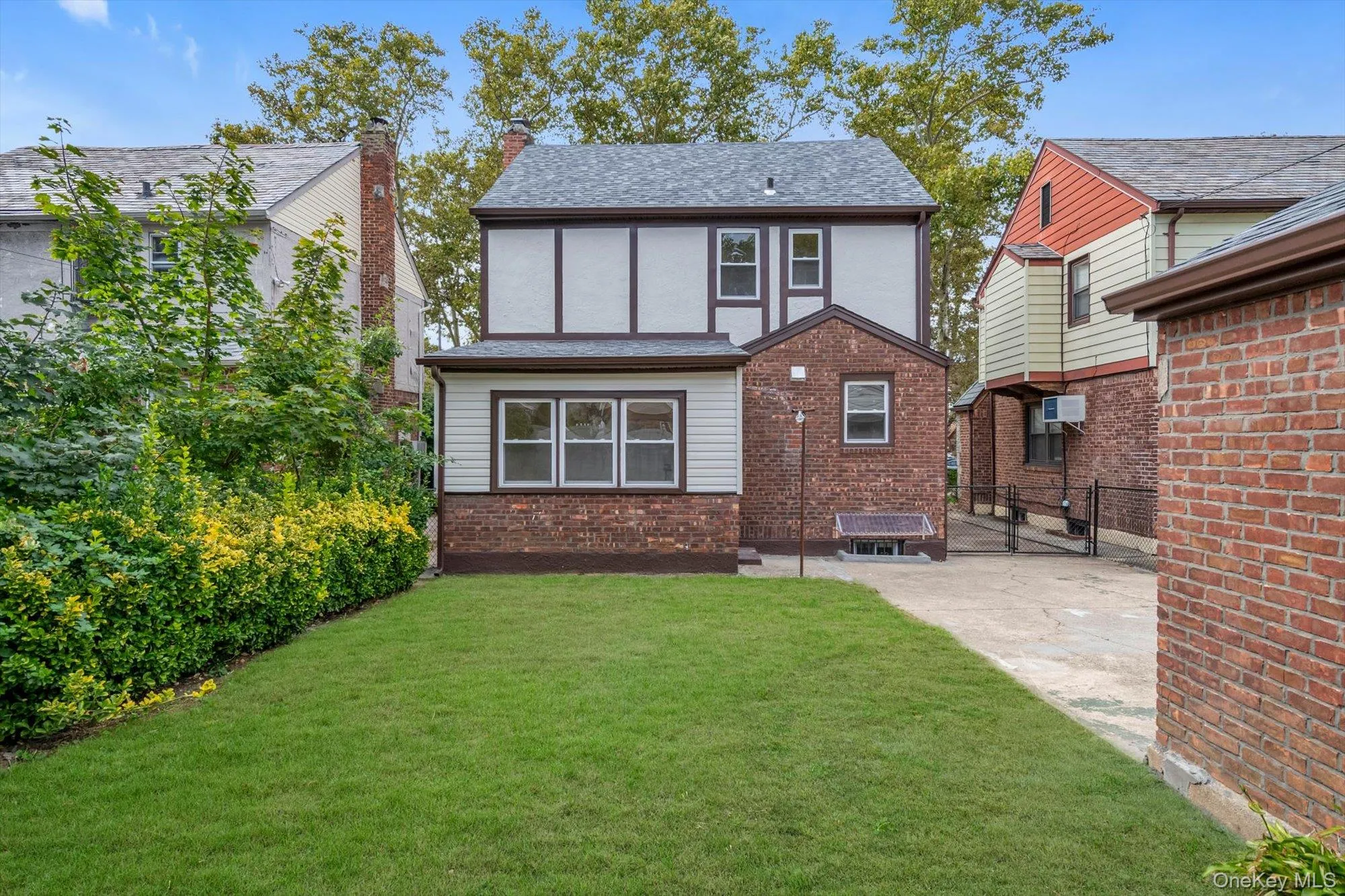 11735 224TH Street, New York, NY, 3 Bedrooms Bedrooms, 5 Rooms Rooms,2 BathroomsBathrooms,Residential,For Rent,224TH,0,1053354 11735 224TH Street, New York, NY, 3 Bedrooms Bedrooms, 5 Rooms Rooms,2 BathroomsBathrooms,Residential,For Rent,224TH,0,1053354