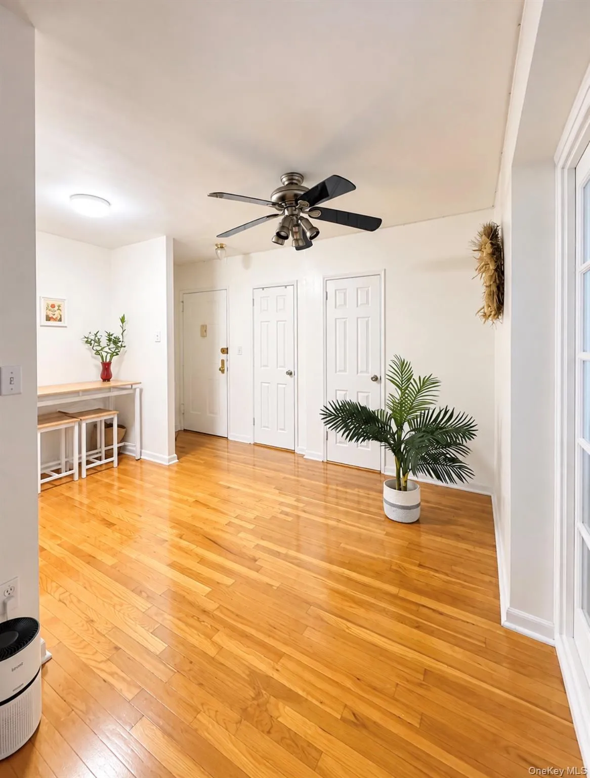 15020 71 Avenue, New York, NY, 2 Bedrooms Bedrooms, 4 Rooms Rooms,1 BathroomBathrooms,Residential,For Rent,71,0,1053359 15020 71 Avenue, New York, NY, 2 Bedrooms Bedrooms, 4 Rooms Rooms,1 BathroomBathrooms,Residential,For Rent,71,0,1053359